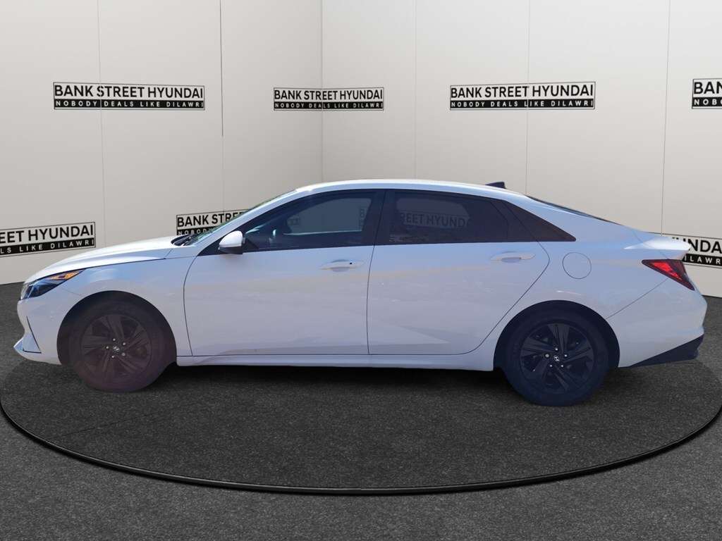 2023 Hyundai Elantra Preferred IVT w/Tech Pkg — снимка 1