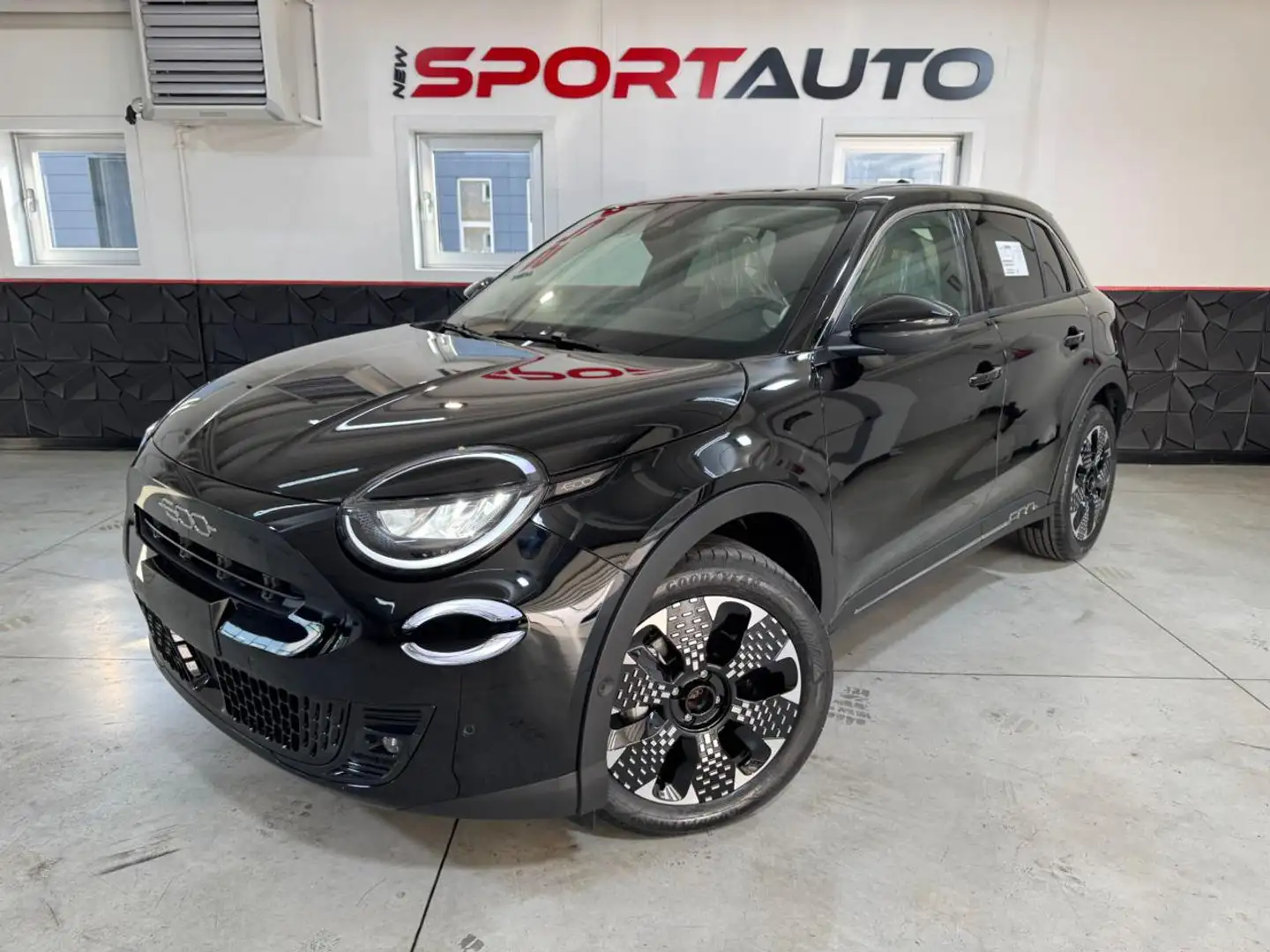 Fiat 600 Hybrid DCT MHEV La Prima PROMO Noir - 1