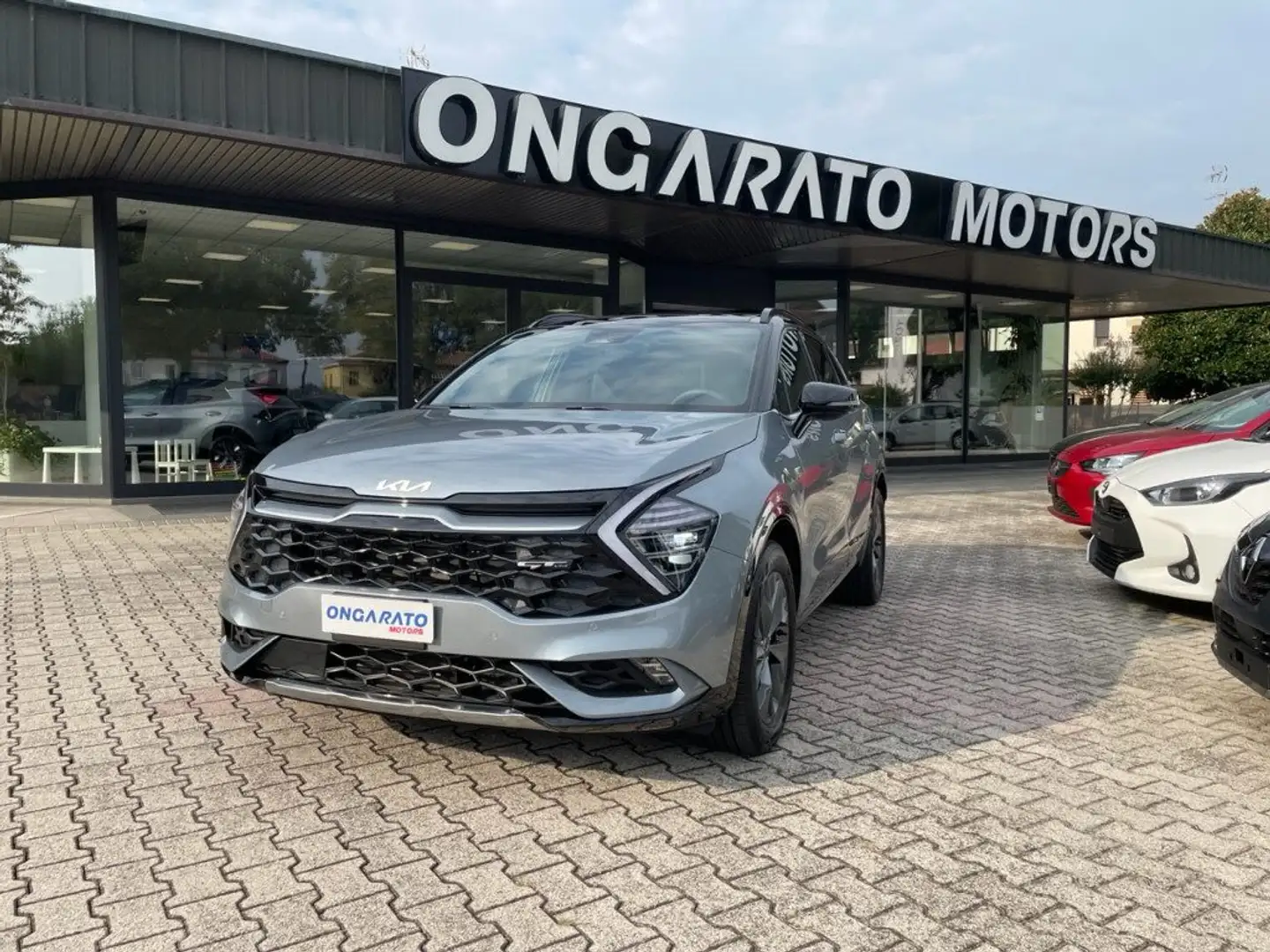 Kia Sportage 1.6 TGDi HEV AT GT-line Grigio - 1