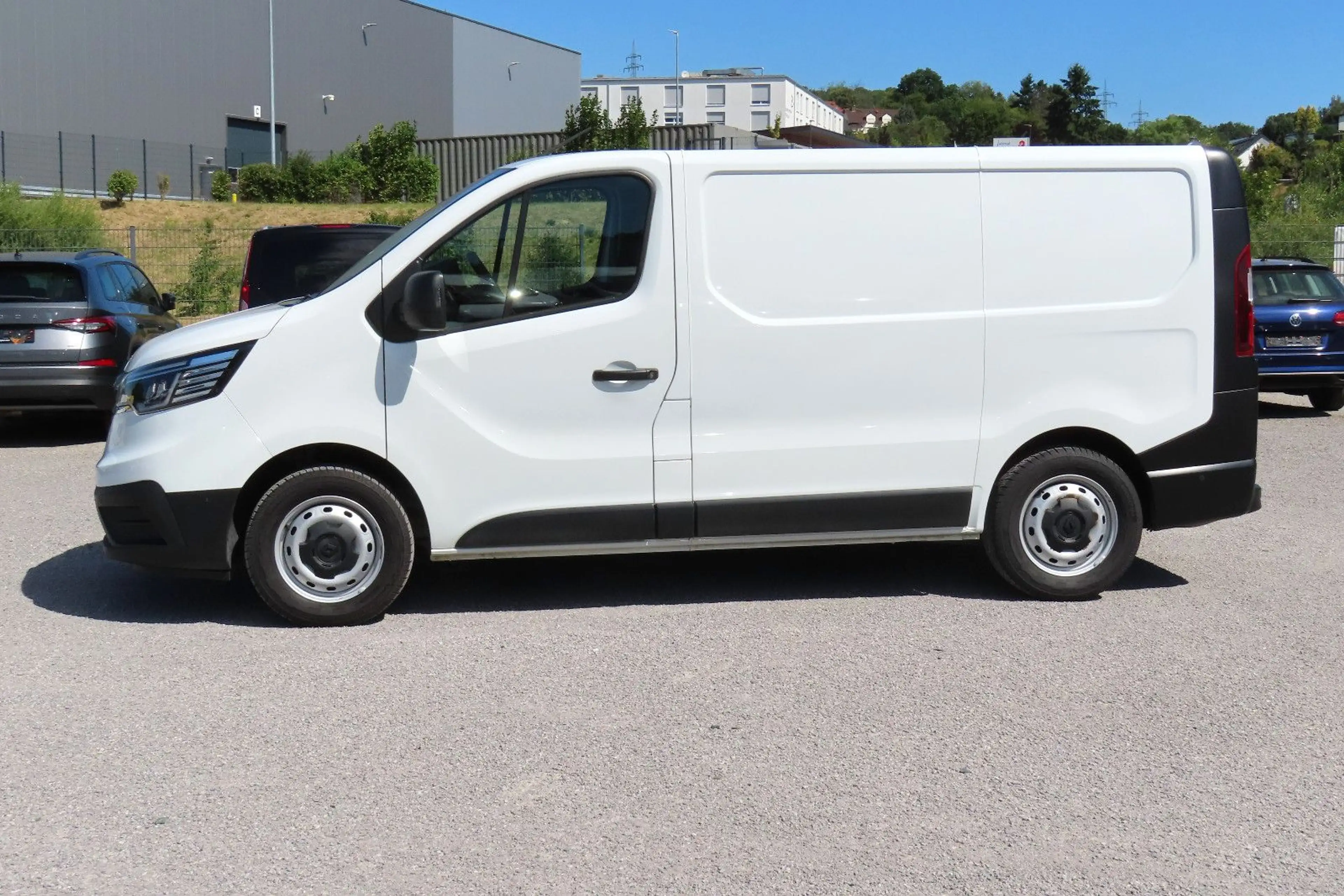 Renault Trafic Kasten L1 Navi Kamera PDC Fenster Sortimo-Regale — photo 4