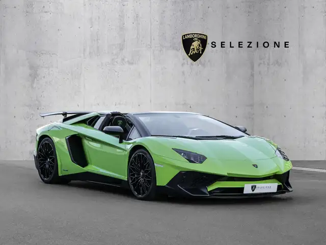 Lamborghini Aventador SV Roadster Verde Scandal, 1 of 500