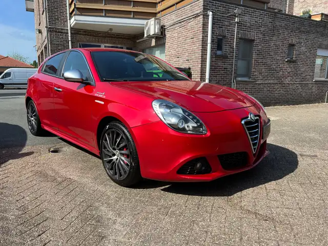 Alfa Romeo Giulietta 2.0 d,AUTOMAAT,euro 5,CAR PASS