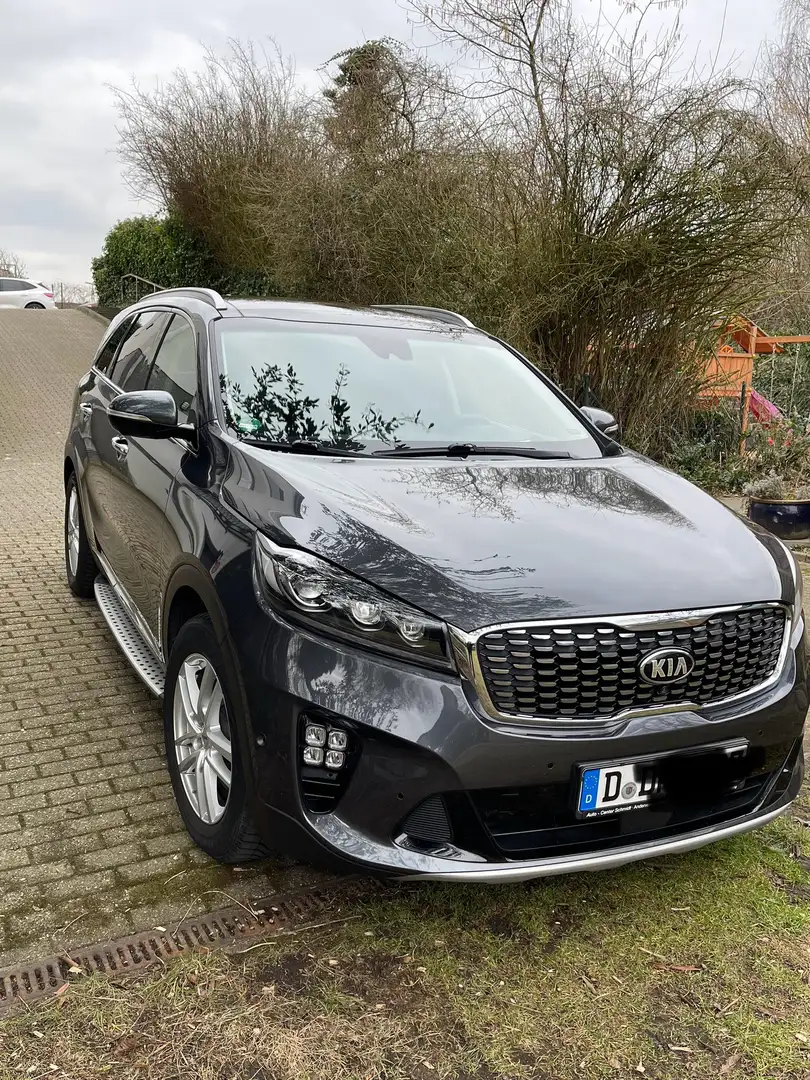 Kia Sorento 2.2 CRDi AWD Aut. GT Line, 7 Sitzer, HD Grau - 1