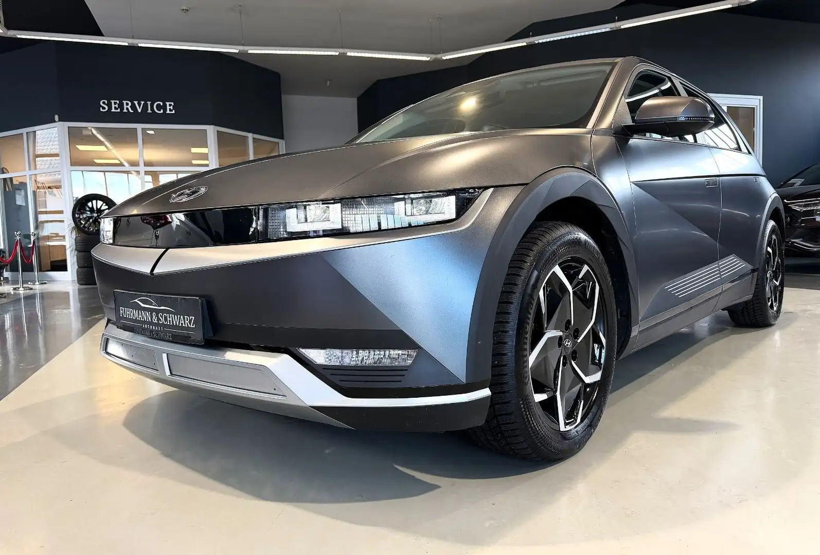 Hyundai IONIQ 5 77,4 kWh 4WD Dynamiq ehem.Neupr.60T€ Grau - 2