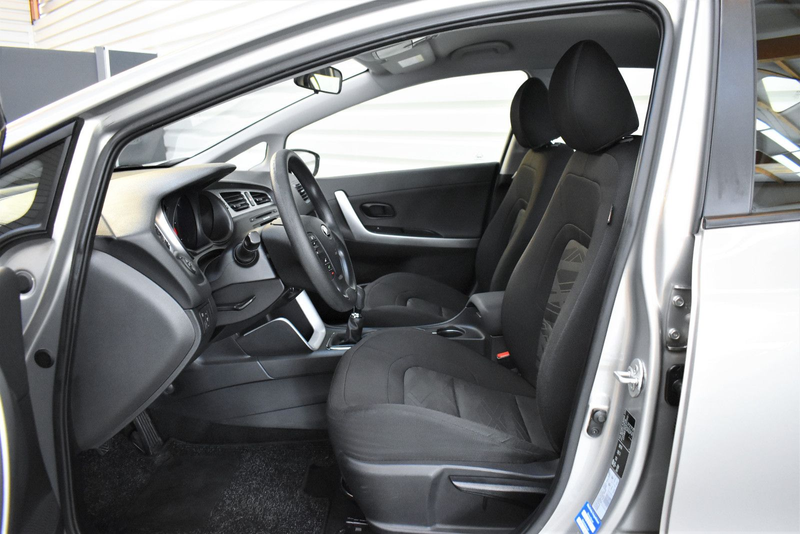 Kia Ceed / cee'd Ceed Vision+Klimaanlage+Einparkhilfe+USB — photo 9