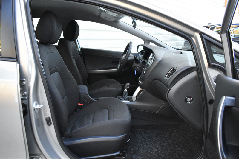 Kia Ceed / cee'd Ceed Vision+Klimaanlage+Einparkhilfe+USB — photo 11