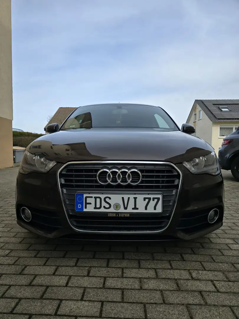 Audi A1 ambition Braun - 1