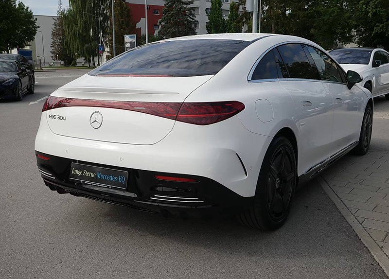Mercedes-Benz EQE 300 EQE 300 (295.111) — photo 2