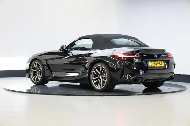 BMW Z4 view 2