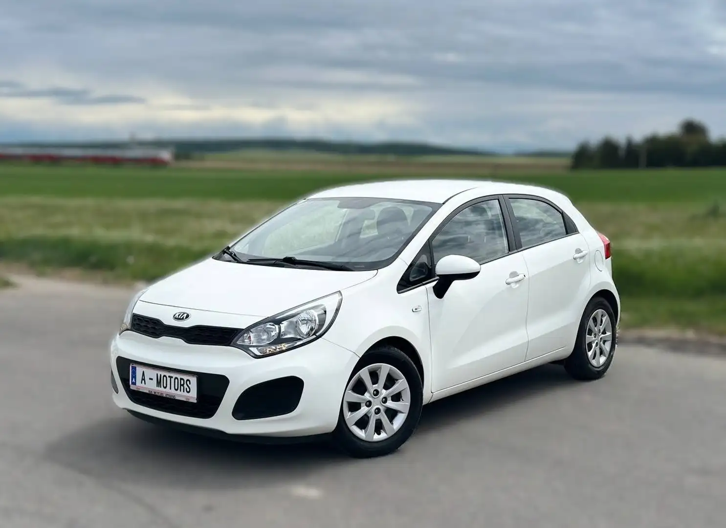 Kia Rio Rio 1,2 CVVT Cool Cool Weiß - 2