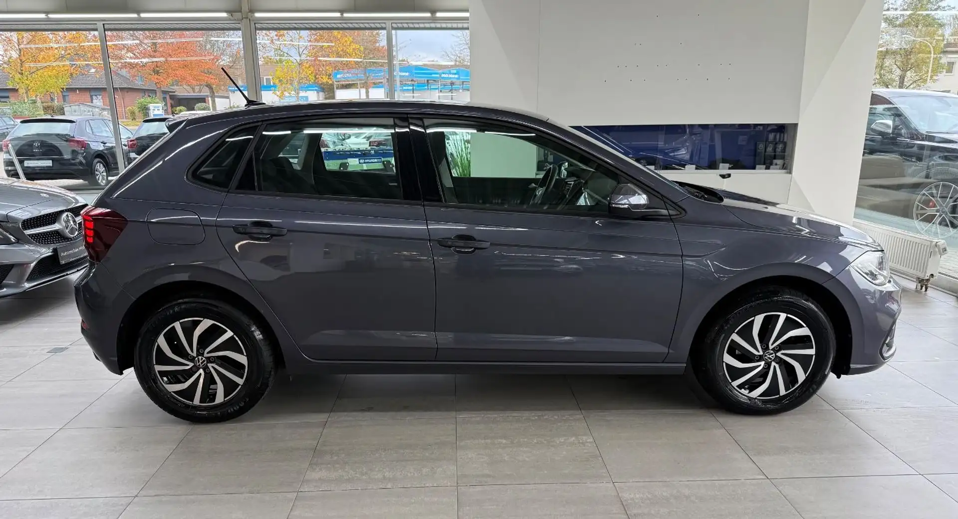 Volkswagen Polo *VI Life*Navi*Virtual*App-Con*ACC*LED* Grau - 2