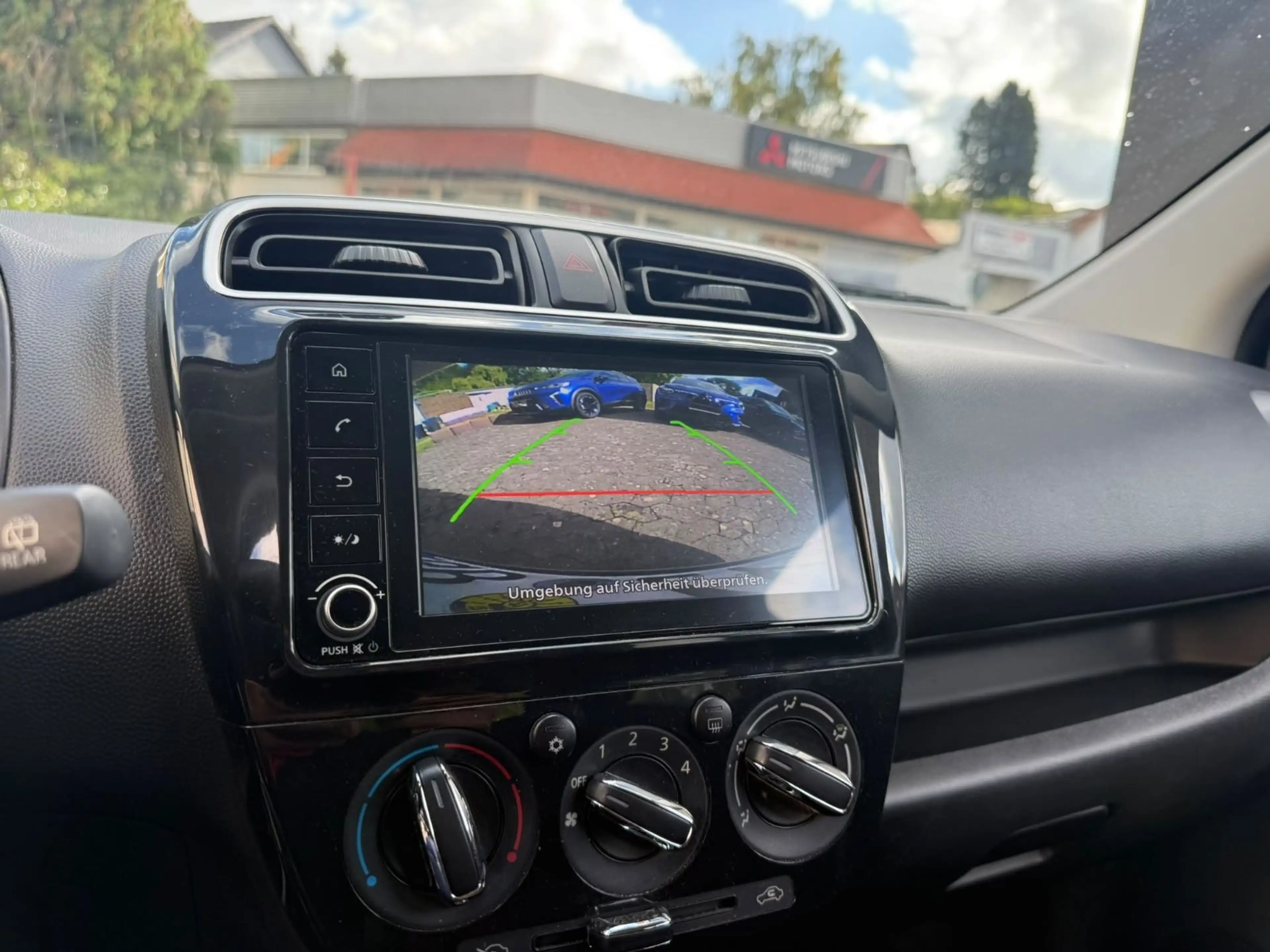 Mitsubishi Space Star 1.2 MIVEC AS&G Select+ Black CVT — photo 9
