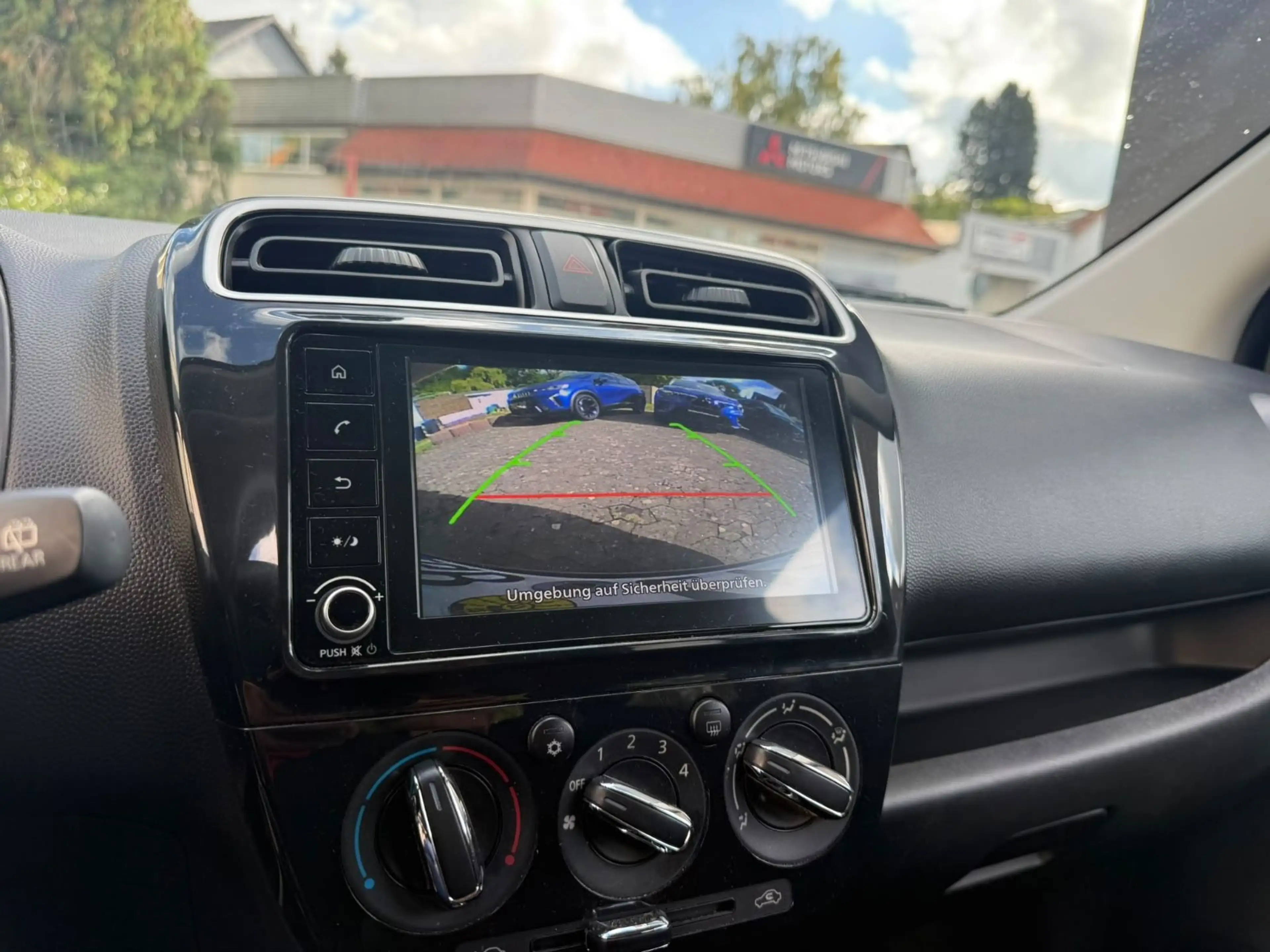 Mitsubishi Space Star 1.2 MIVEC AS&G Select+ Black CVT — photo 6