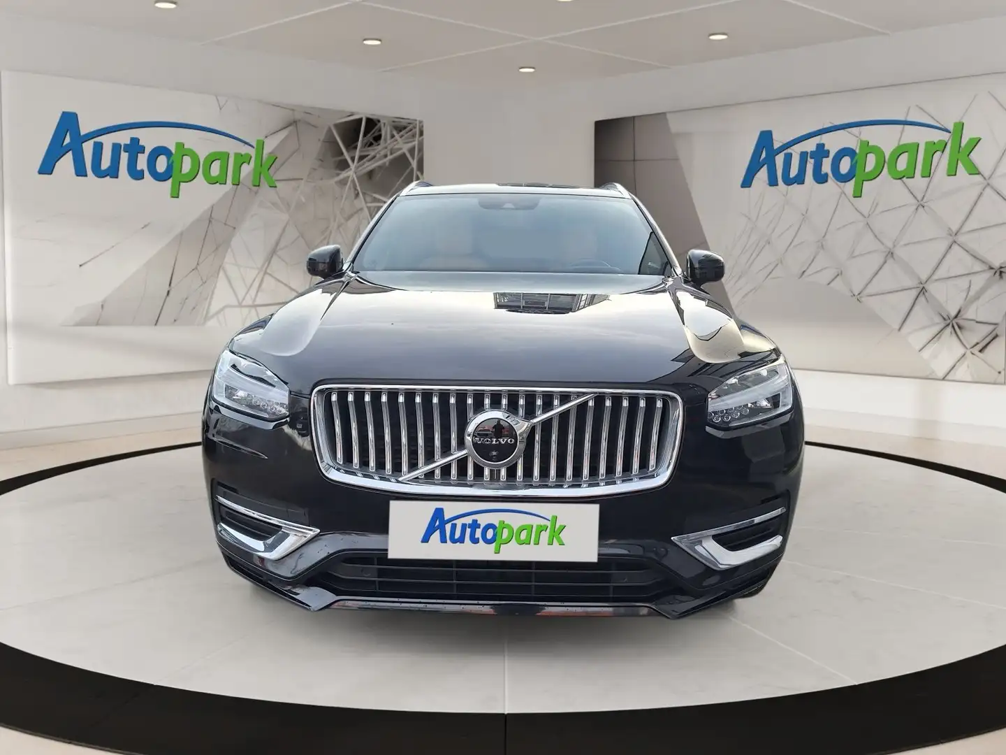 Volvo XC90 B5 AWD Mild-Hybrid Inscription Schwarz - 2