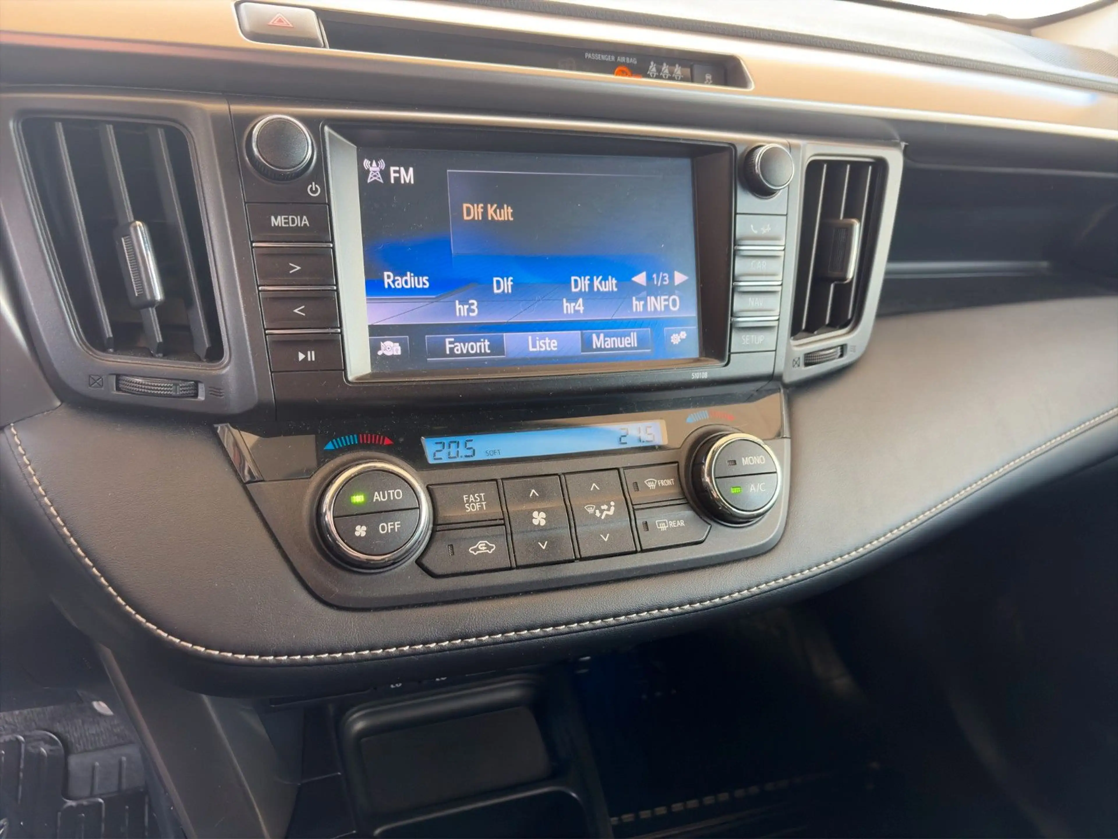 Toyota RAV 4 Toyota RAV4 2.0 Valvematic 4x4 — photo 12