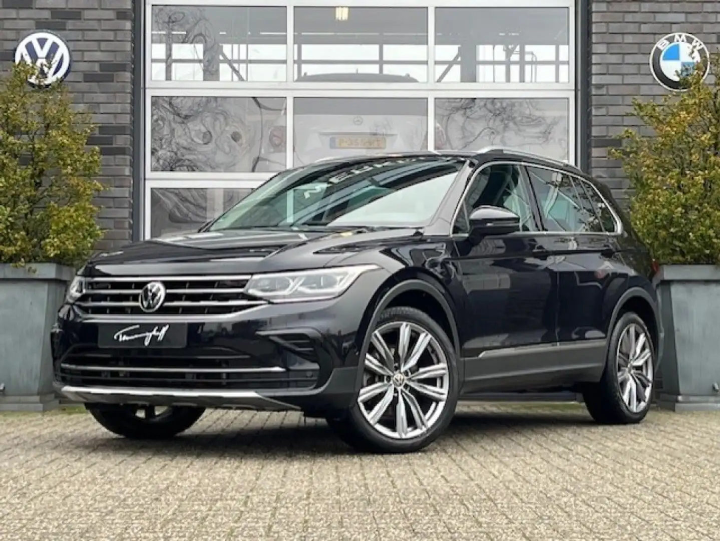 Volkswagen Tiguan 1.4TSi 245PK EHYBRID - ELEGANCE - MATRIX IQ - 20 I Zwart - 1