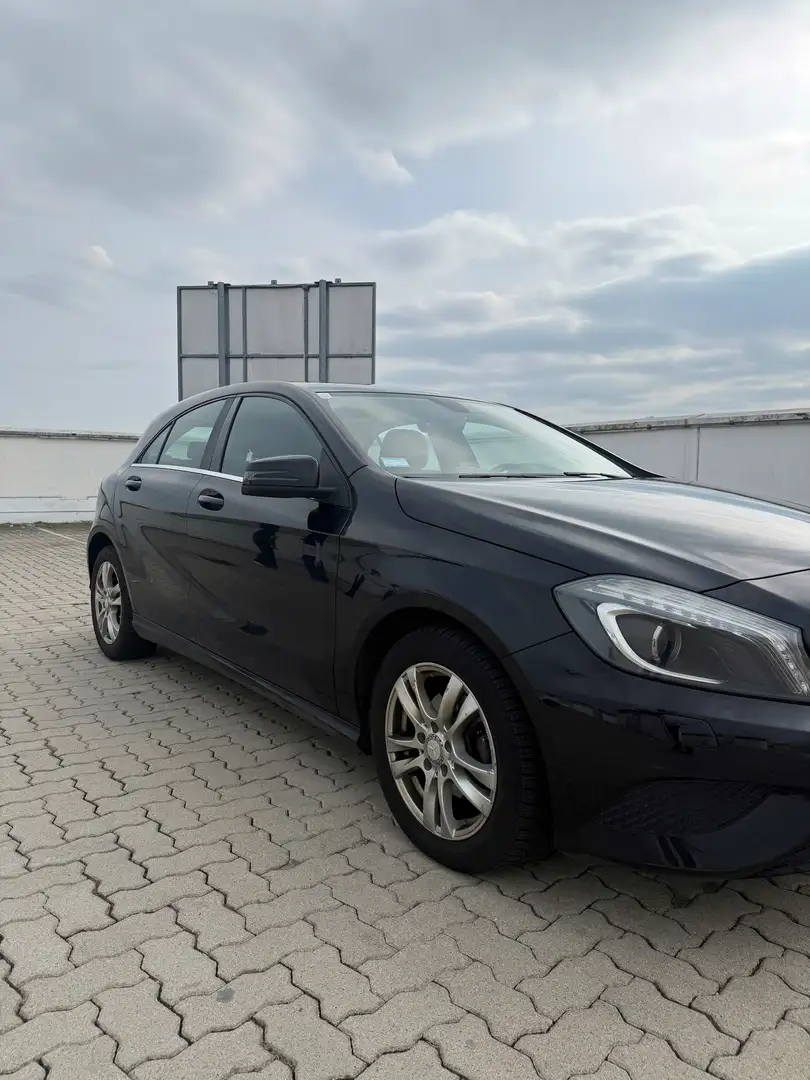 Mercedes-Benz A 180 A-Edition Avantgarde CDI - 2