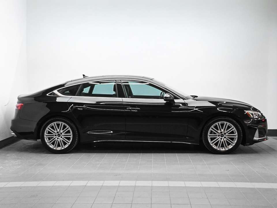 2022 Audi A5 Komfort 45 TFSI quattro alt 3