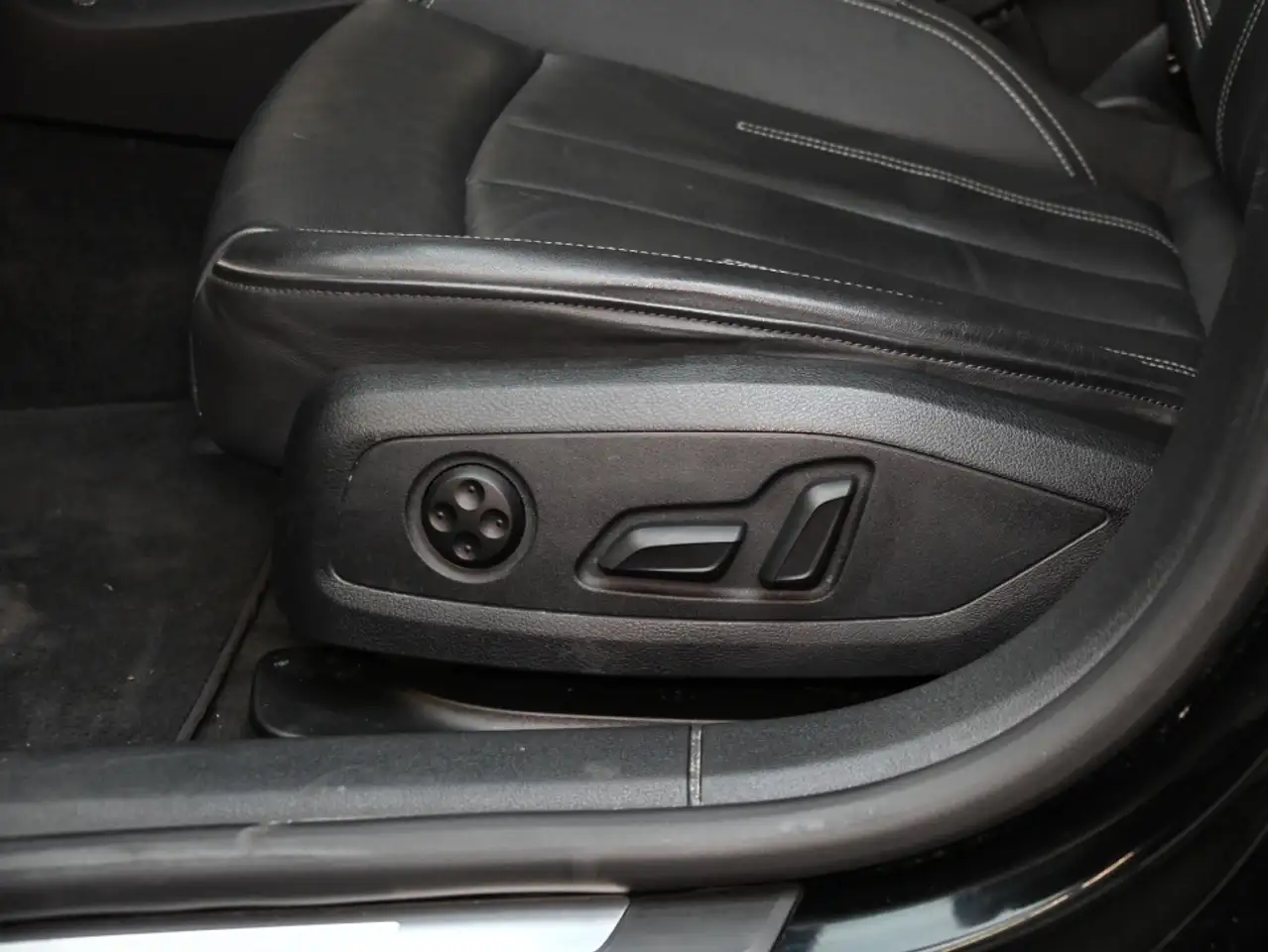 Audi A5 снимка Audi A5