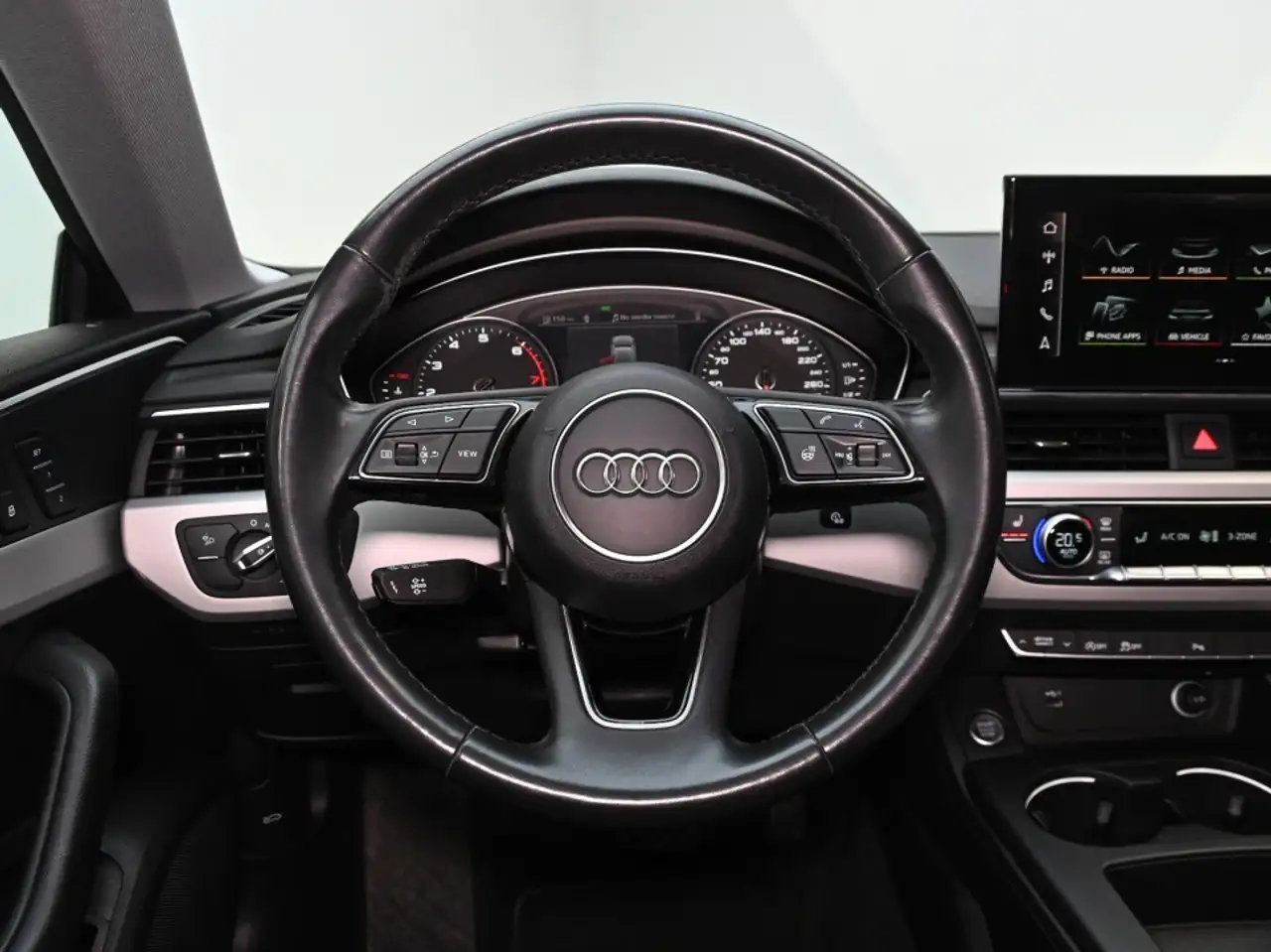 Audi A5 снимка Audi A5