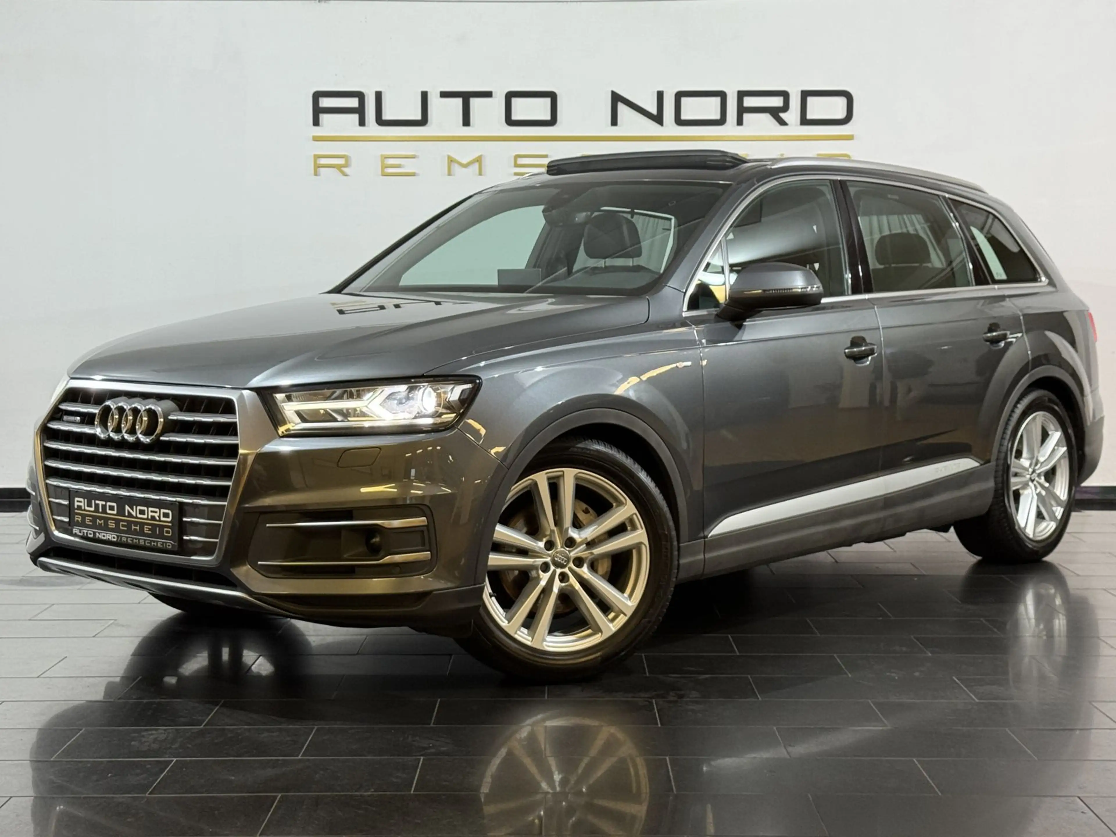 Audi Q7 3.0TDI quat.*S-Line*Pano*BOSE*Memory*Virtual*