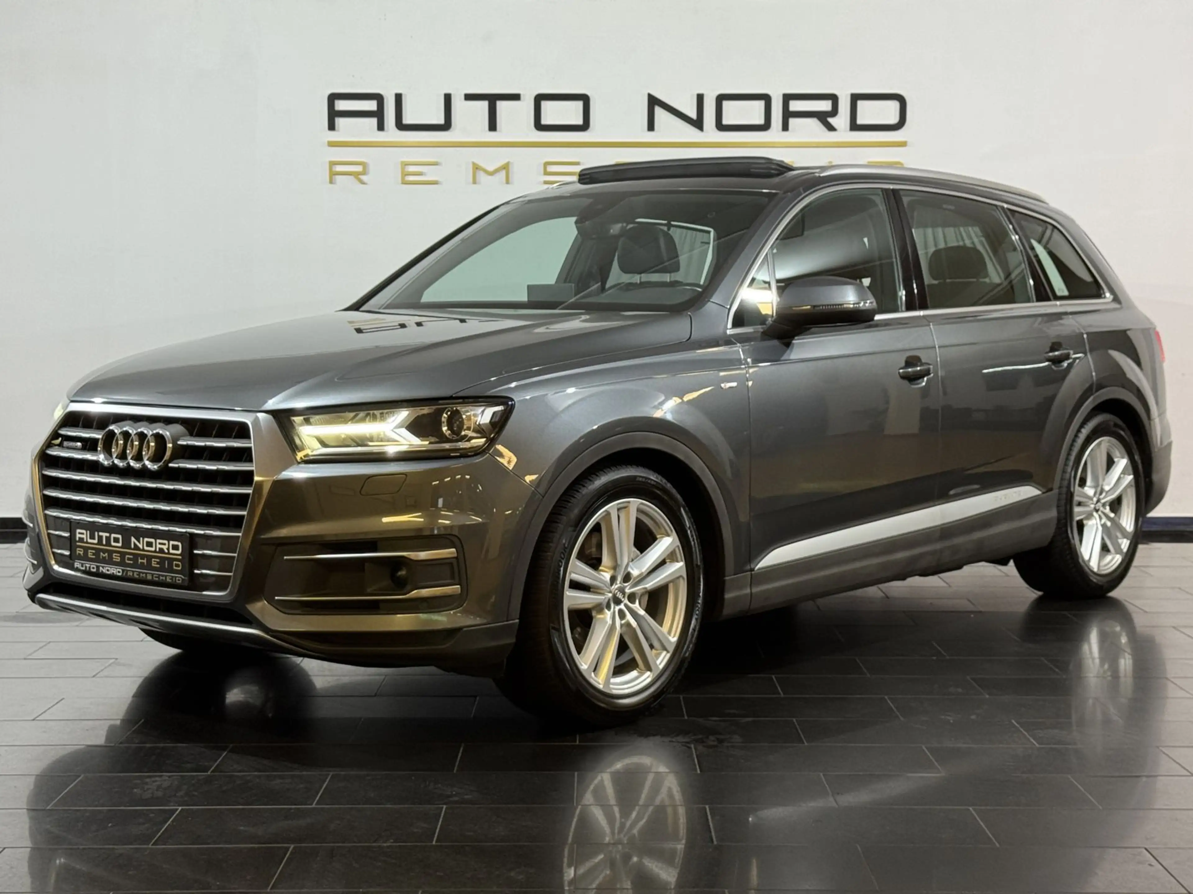 Audi Q7 3.0TDI quat.*S-Line*Pano*BOSE*Memory*Virtual* — photo 13