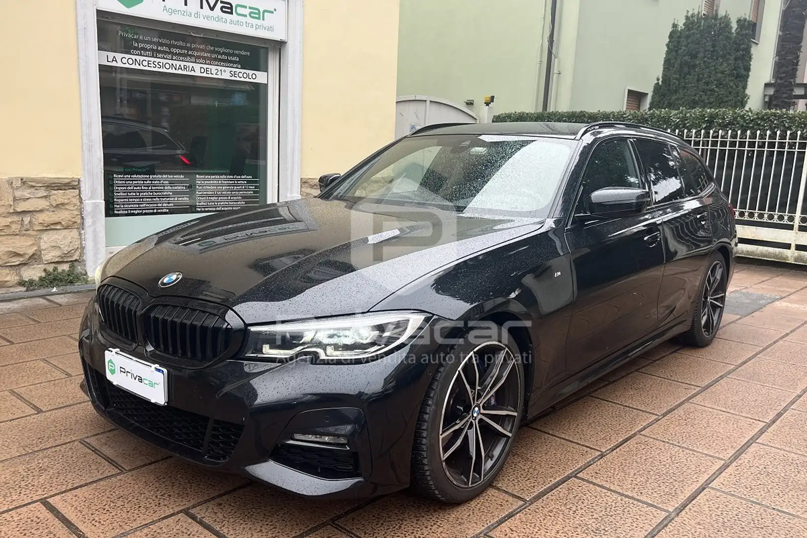 BMW 320 320d 48V Touring Msport Noir - 1