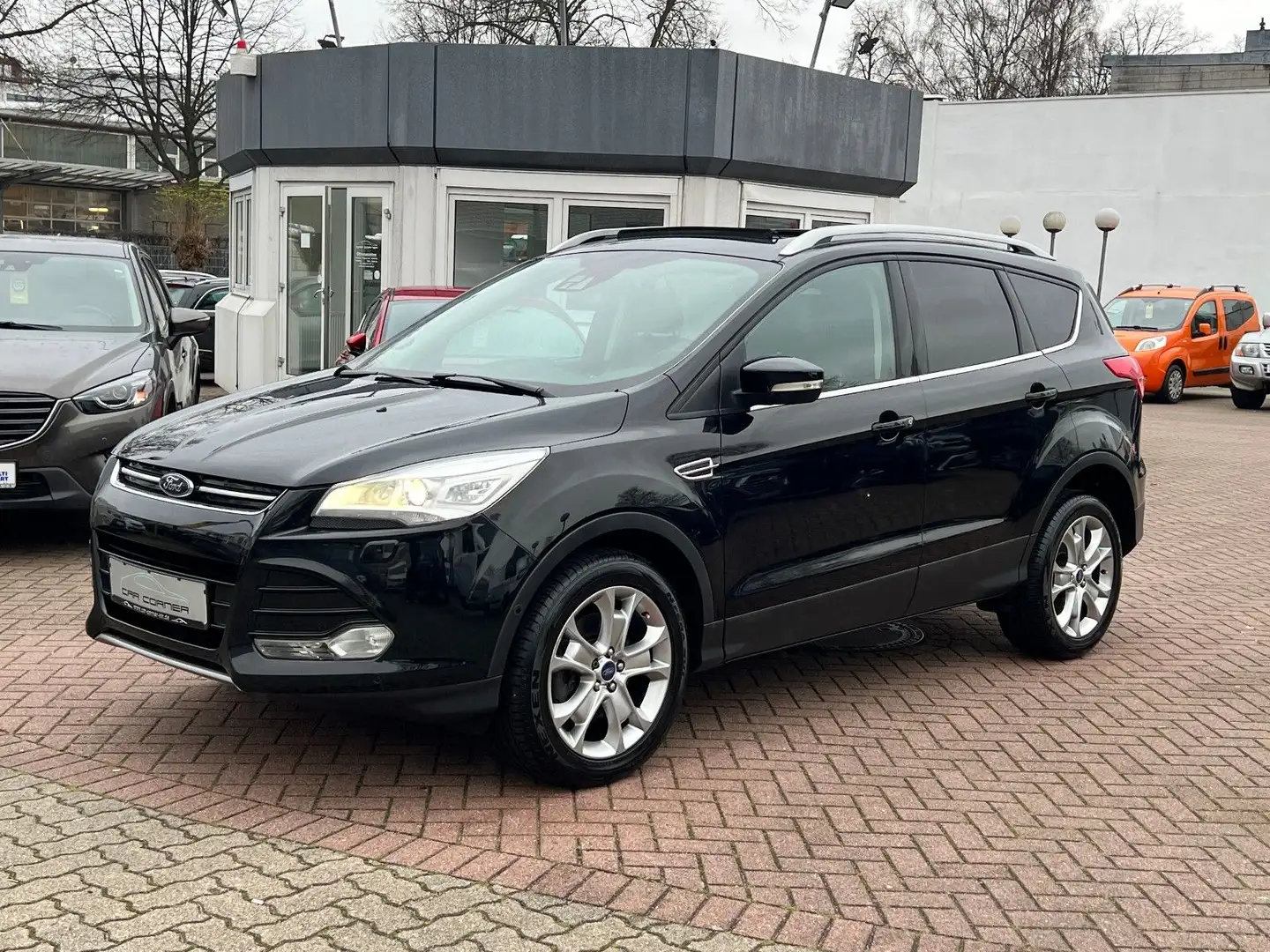 Ford Kuga 2.0 TDCI 4X4  AUTOMATIK TITANIUM MEGA VOLL Nero - 1