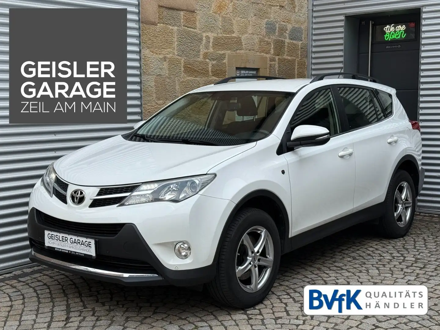 Toyota RAV 4 4 Comfort 4x4 Cam Klimaaut Bluet AHK / 1.Hand Blanco - 1