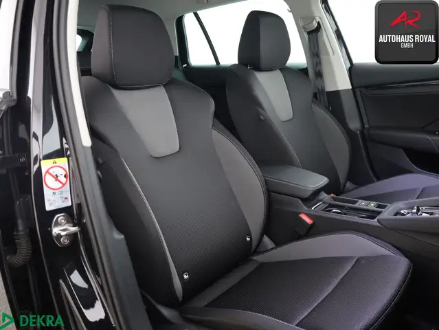 Skoda Octavia view 11