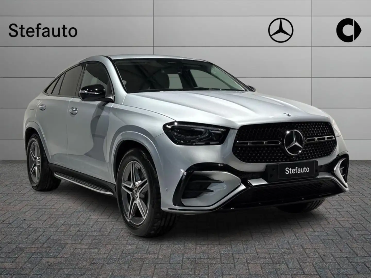 Mercedes-Benz GLE 300 d 4Matic Mild Hybrid Coupé AMG Line Advanced Plus Argintiu - 1