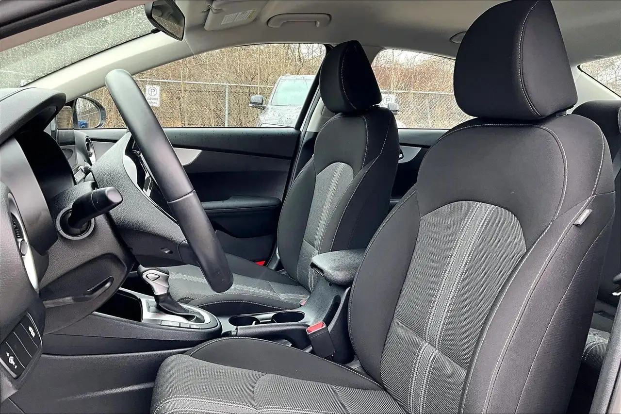 Kia Forte photo Kia Forte