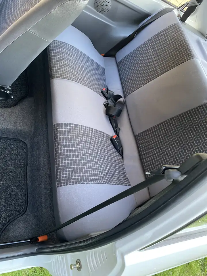 Ford Fiesta 1,1, foto 10