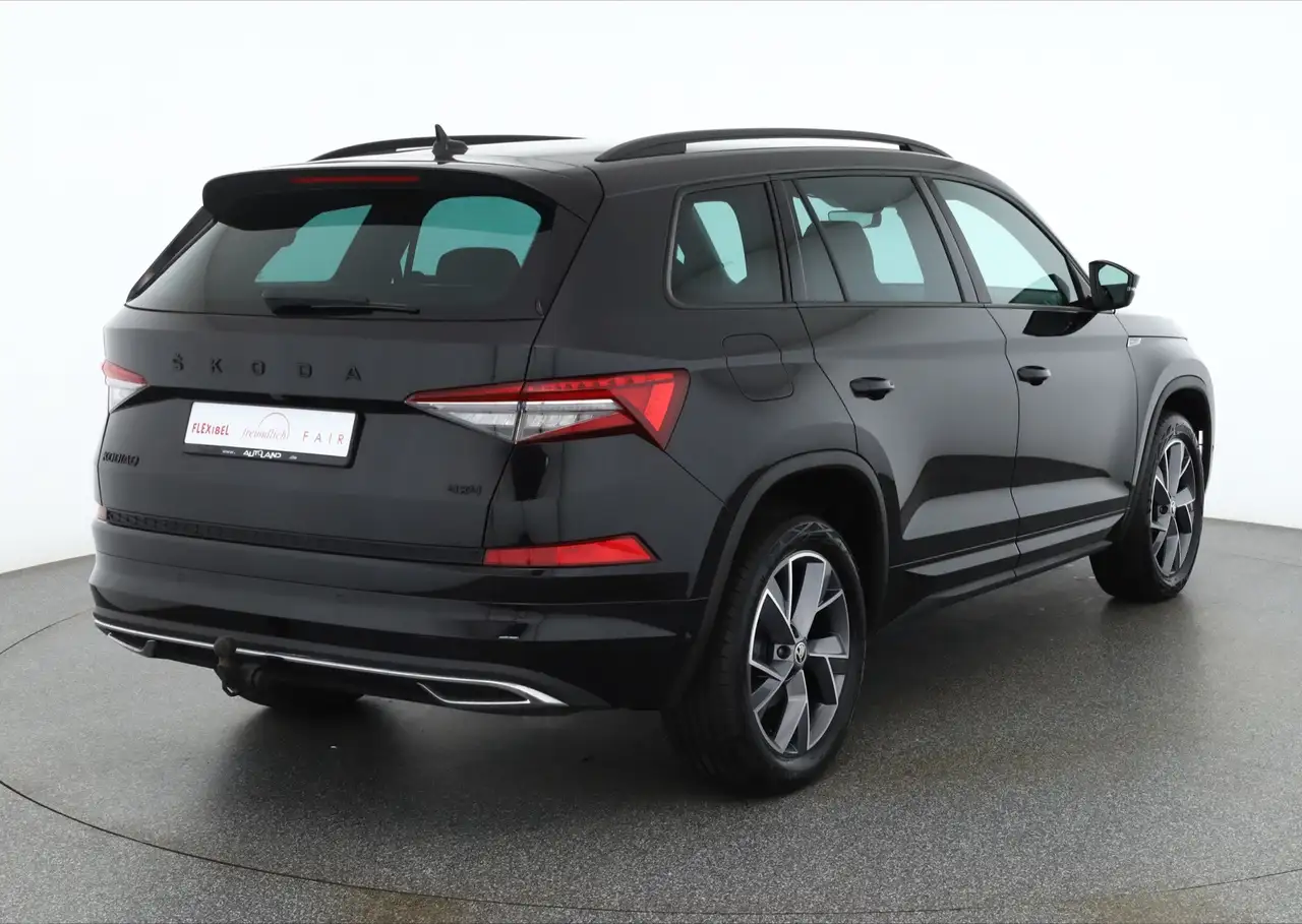 Skoda Kodiaq 2.0 TDI DSG Sportline 4x4 7-Sitzer AHK, миниатюра 5