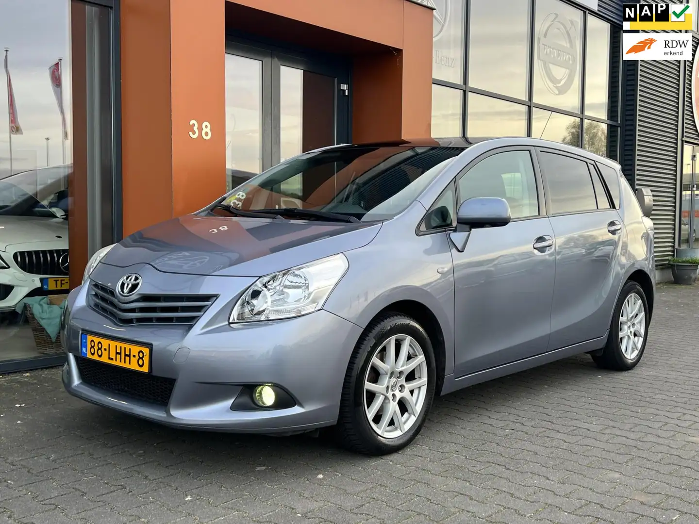 Toyota Verso 1.8 VVT-i Panoramic 7p.|Panodak|Trekhaak|Cruise Blau - 1