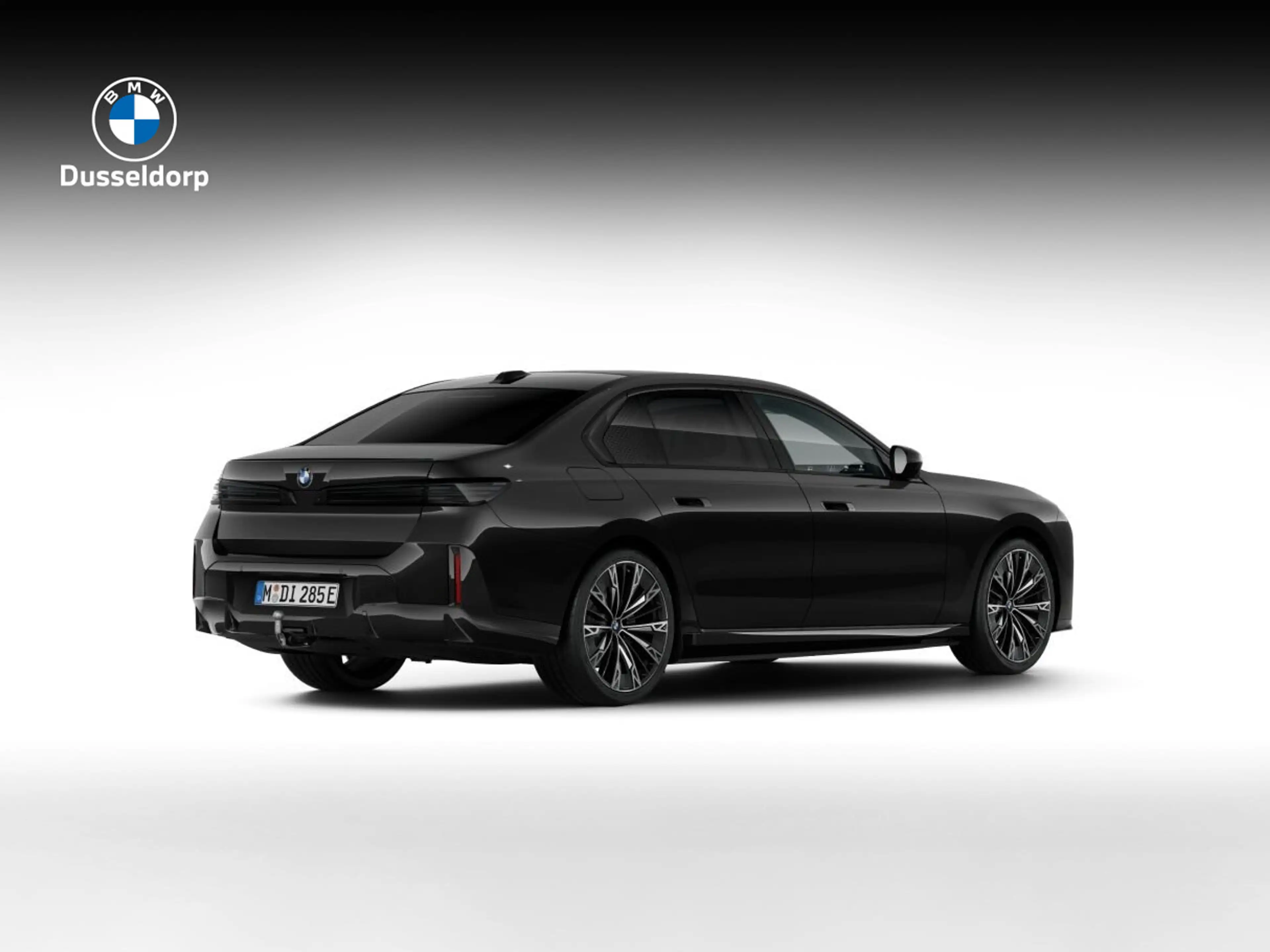 BMW i7 xDrive60 106 kWh M Sport Pro | Panoramadak Sky Lou — photo 2