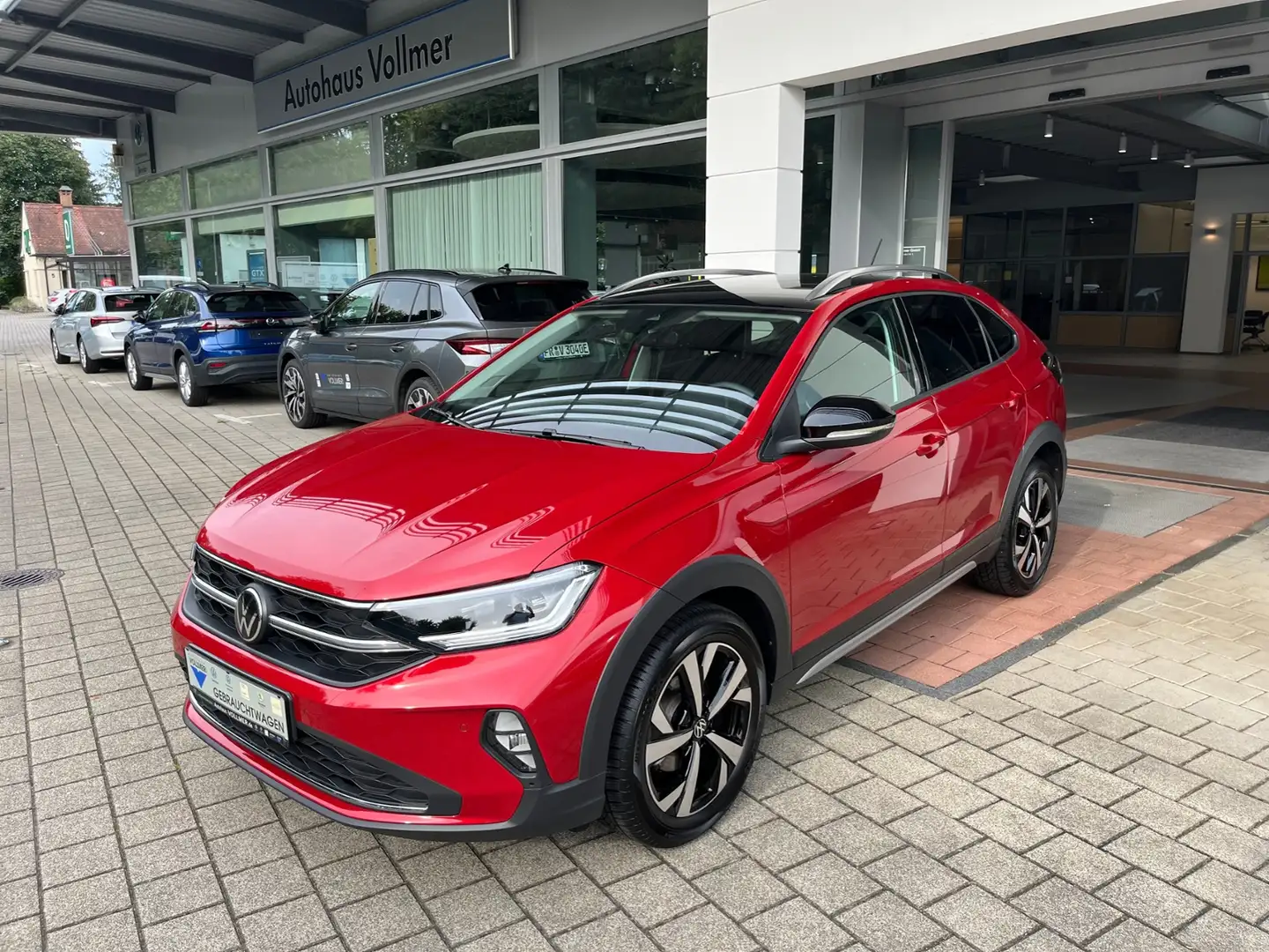 Volkswagen Taigo Style 1.5 TSI DSG Navi,PDC,SHZ,LED,rückfahrkamera Rot - 2