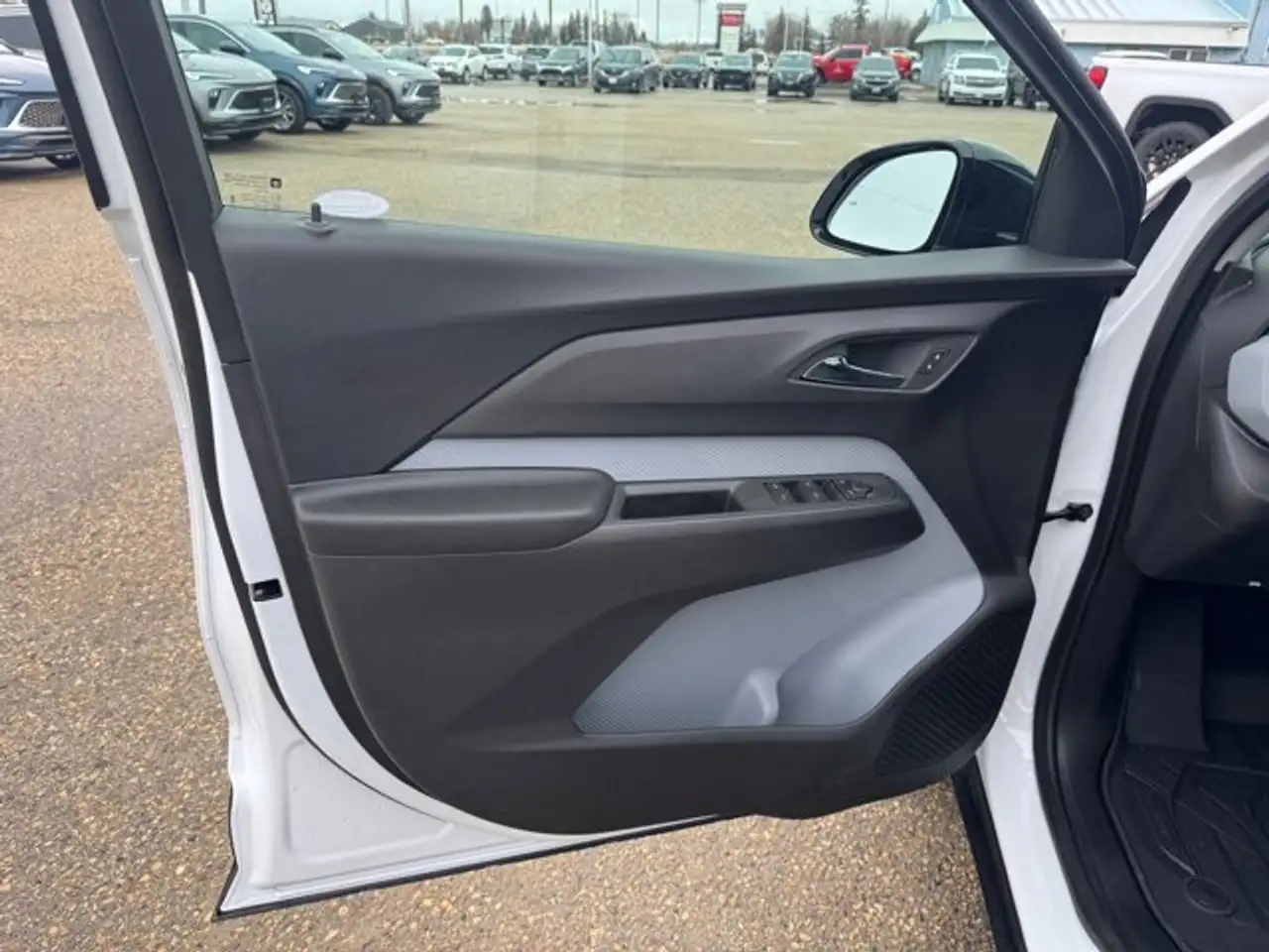 Chevrolet Bolt снимка Chevrolet Bolt