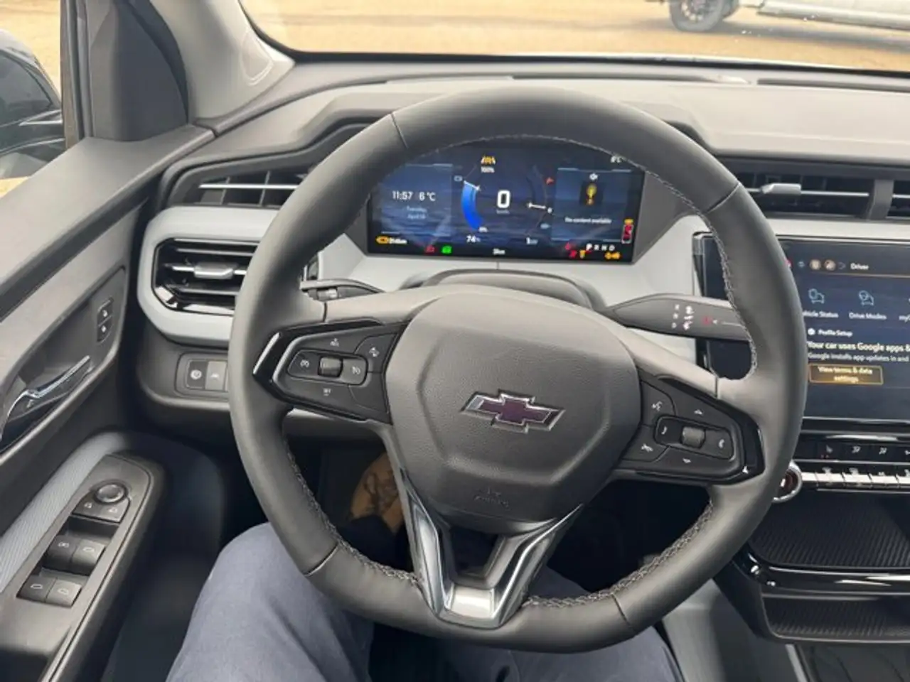 Chevrolet Bolt снимка Chevrolet Bolt