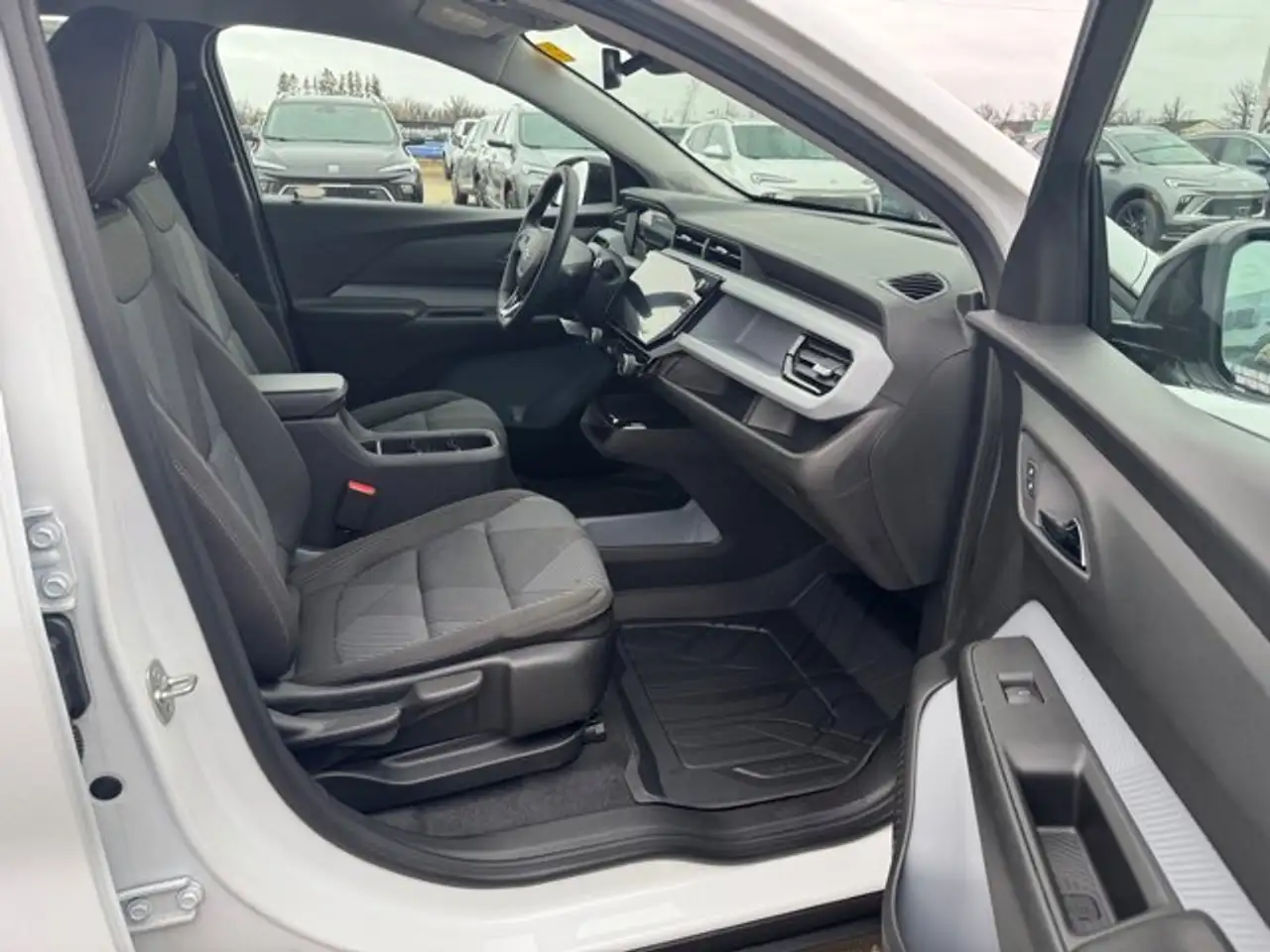 Chevrolet Bolt снимка Chevrolet Bolt
