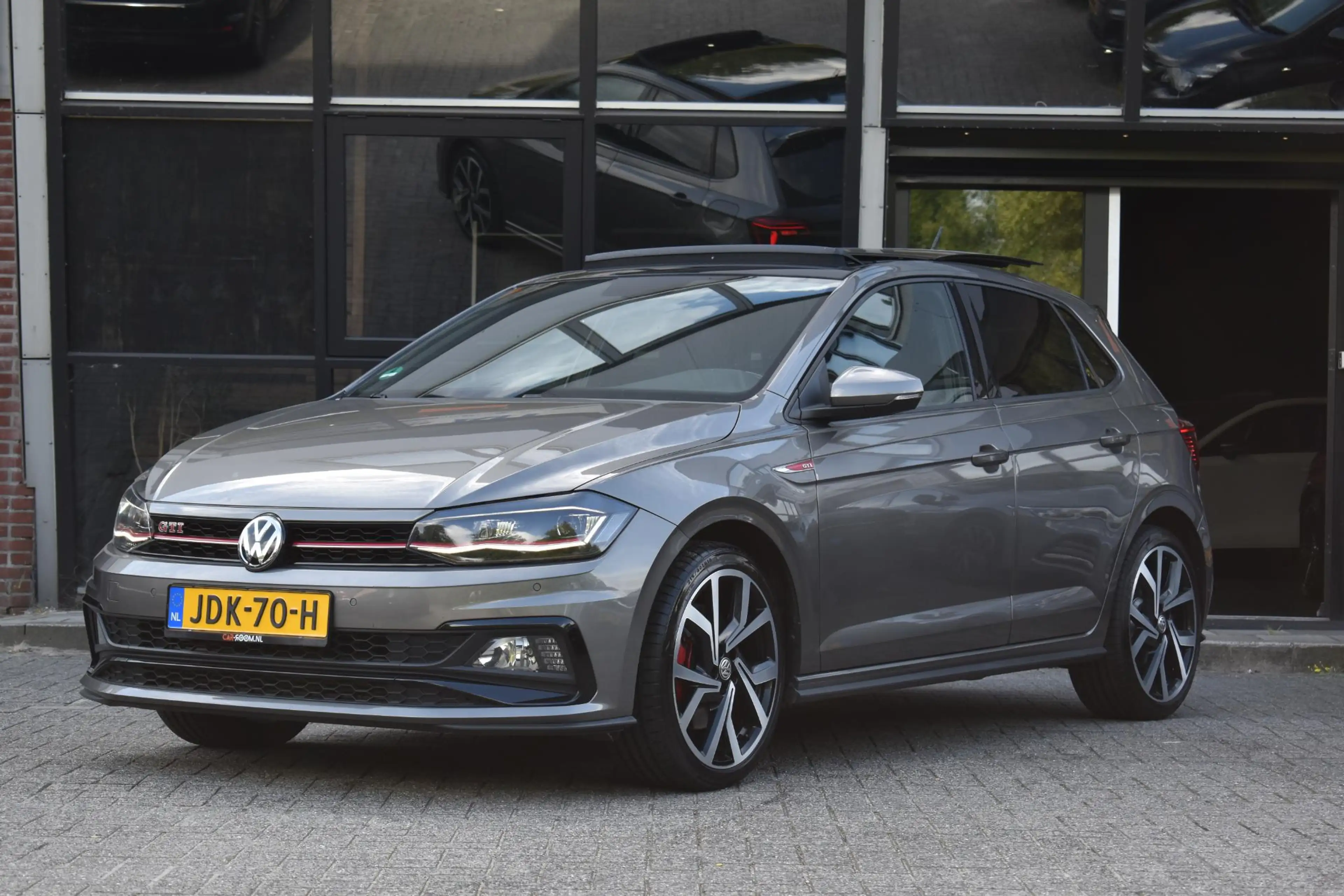 Volkswagen Polo GTI 2.0 TSI Pano Virtual DCC Stage 2 Downpipe RodeGord — photo 4