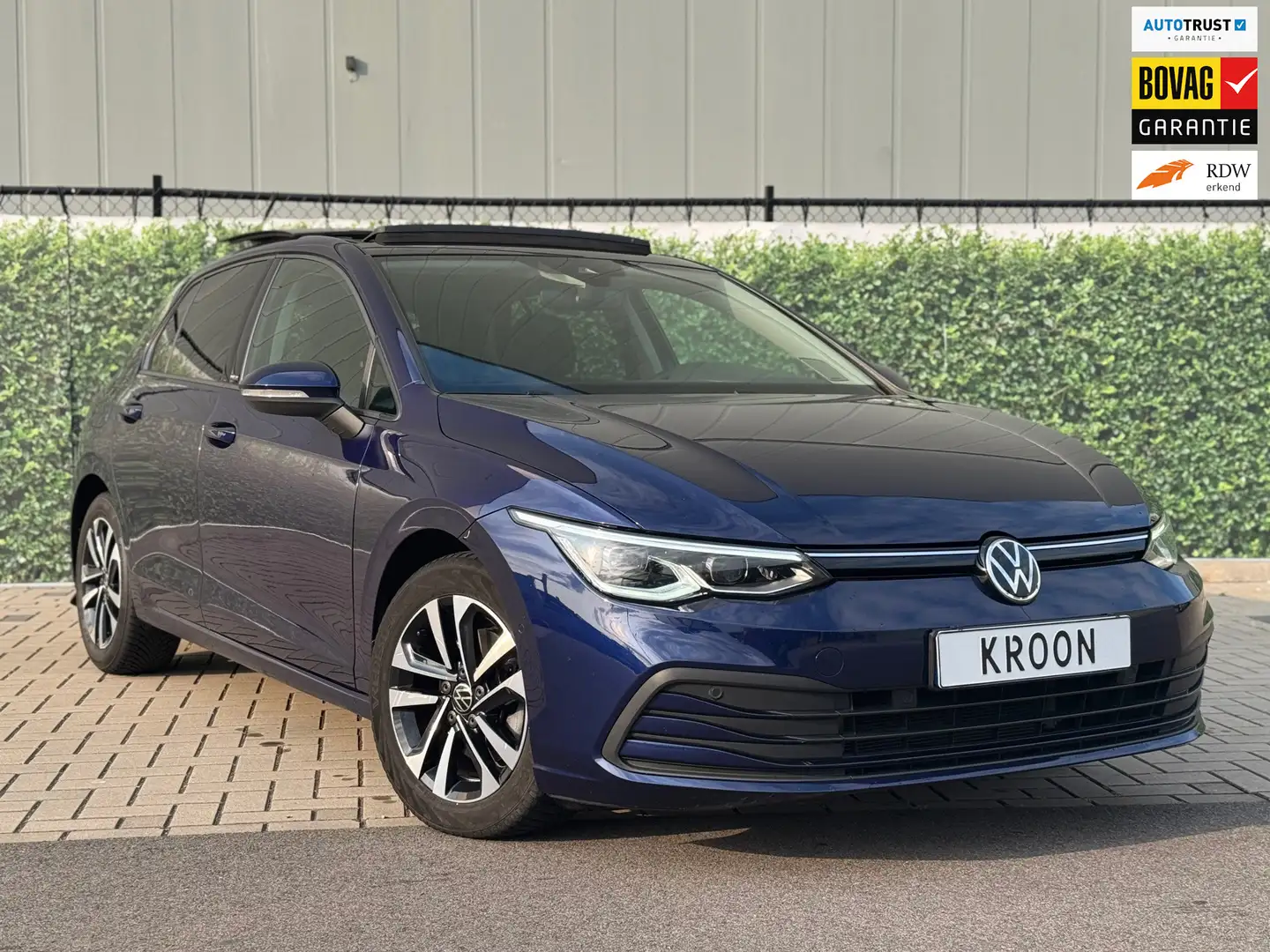 Volkswagen Golf 1.5 eTSI Style Bleu - 1