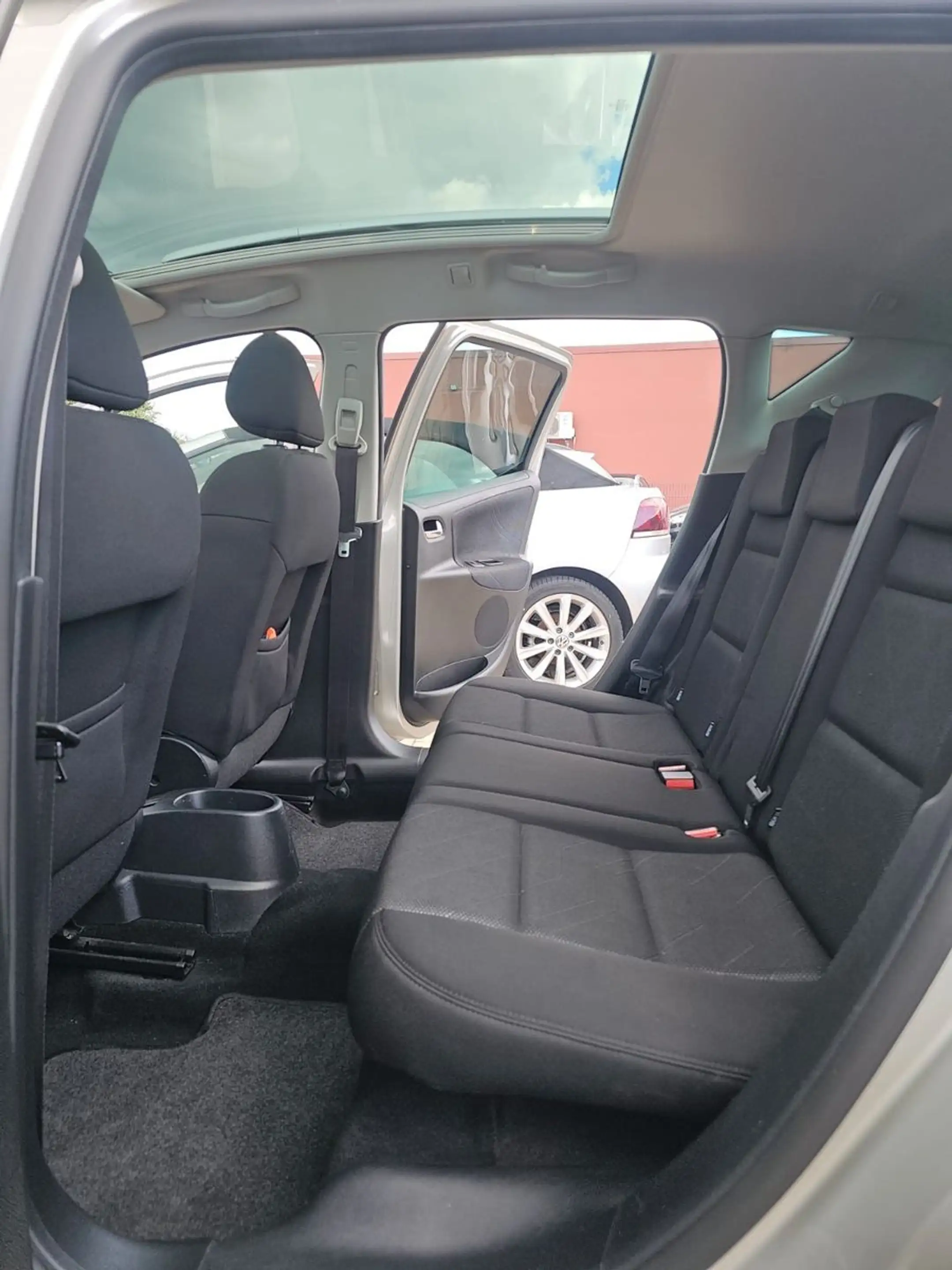 Peugeot 207 SW Sport /Automatik/erst 45.122 Km/Panorama — photo 14