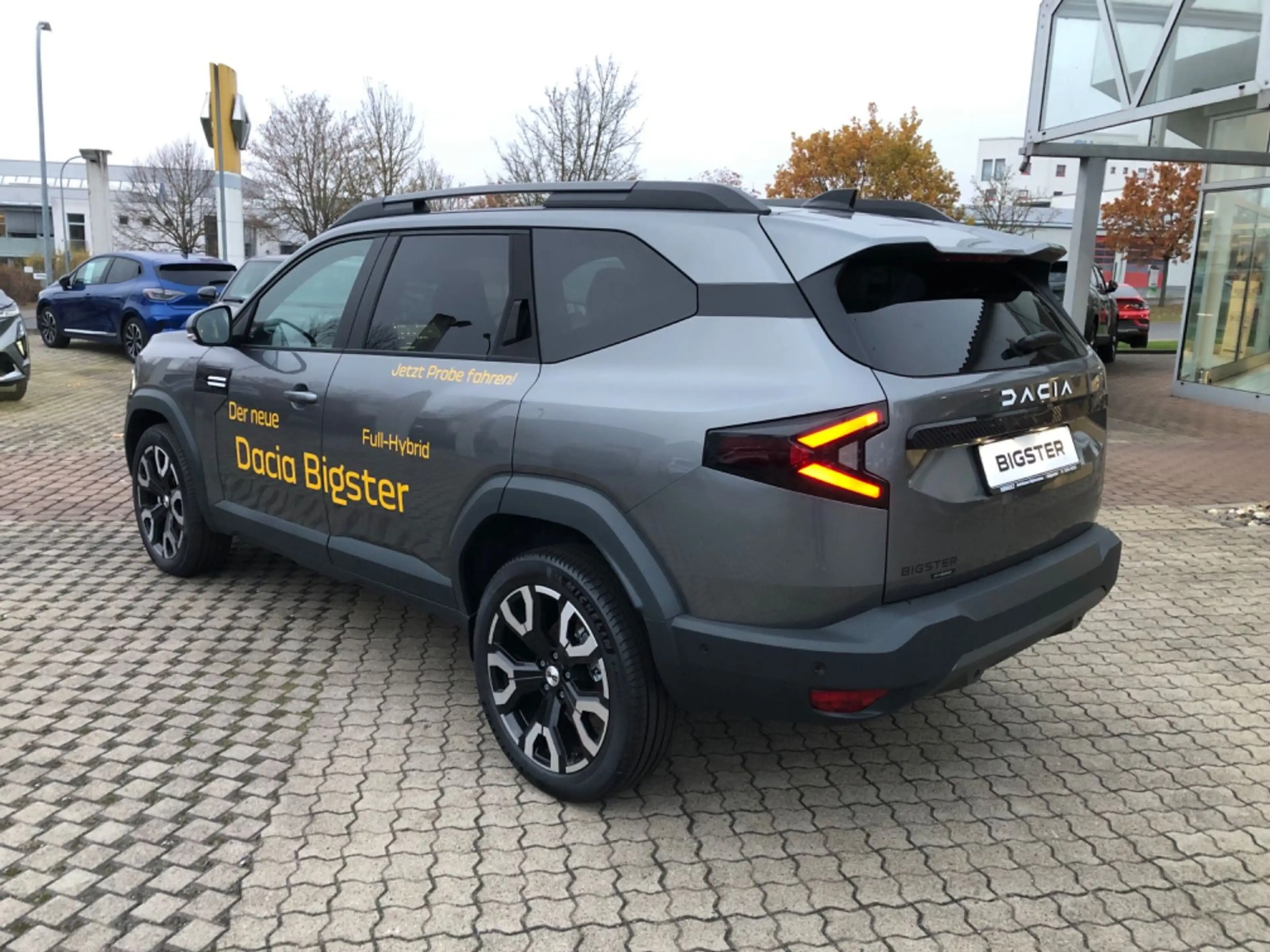 Dacia Bigster TCe 140 Journey — photo 11