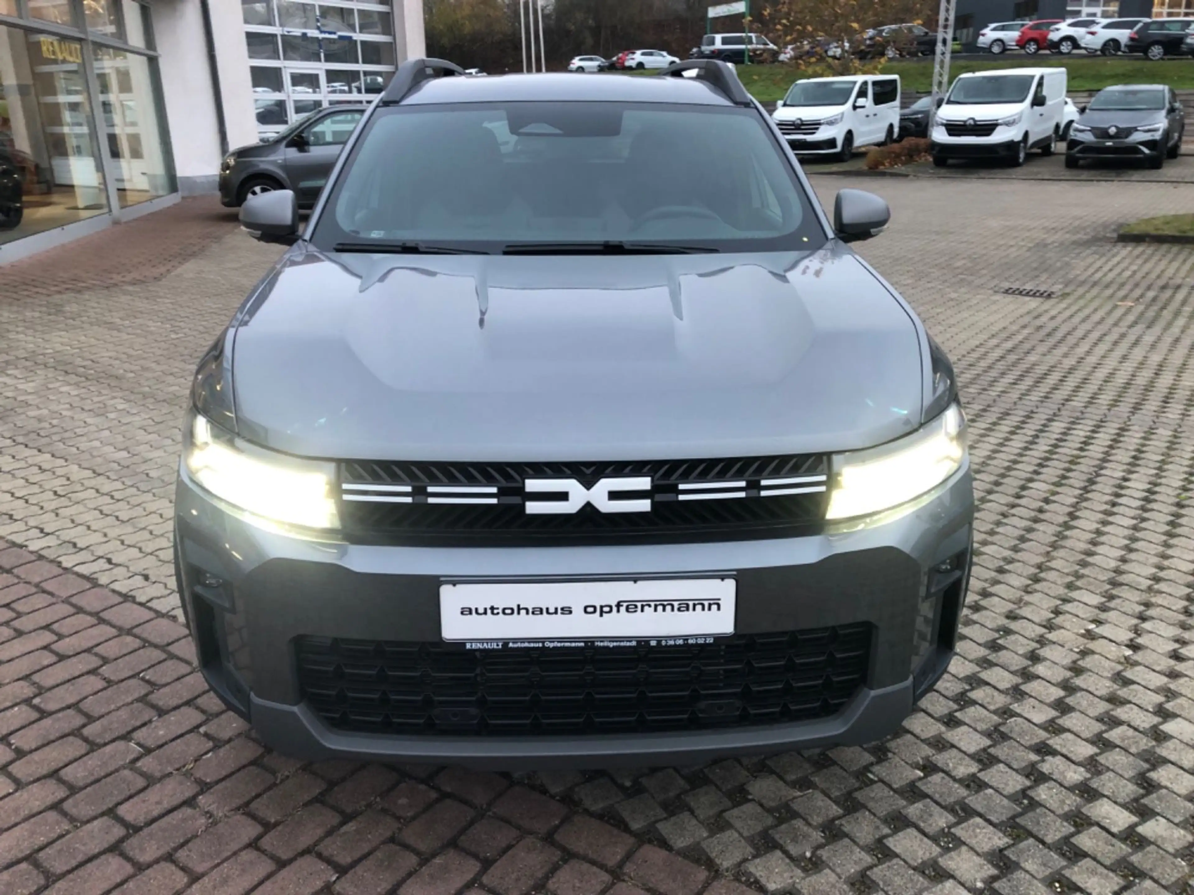 Dacia Bigster TCe 140 Journey — photo 8