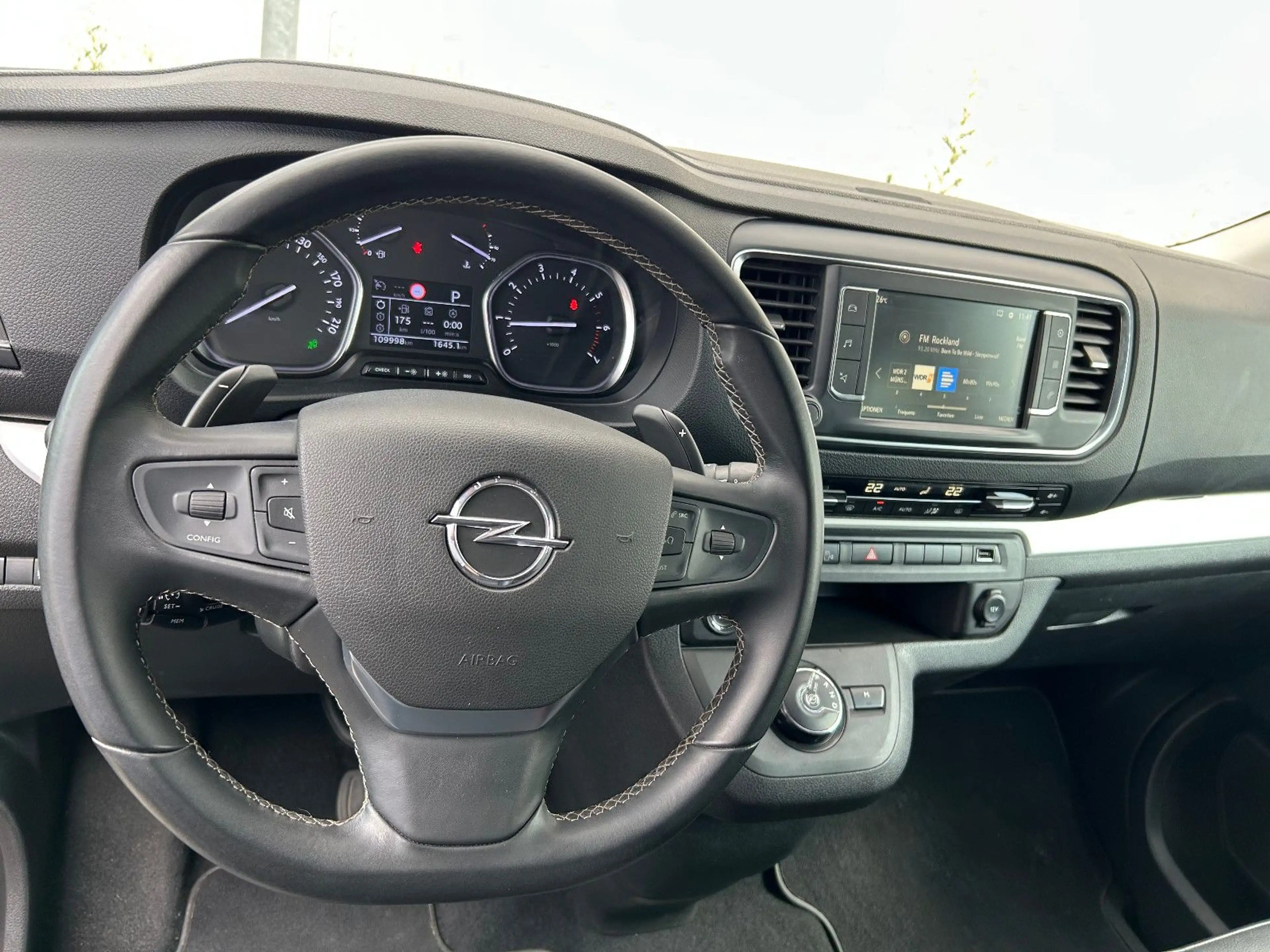 Opel Zafira Life Tourer M *6 Sitzer* — photo 6