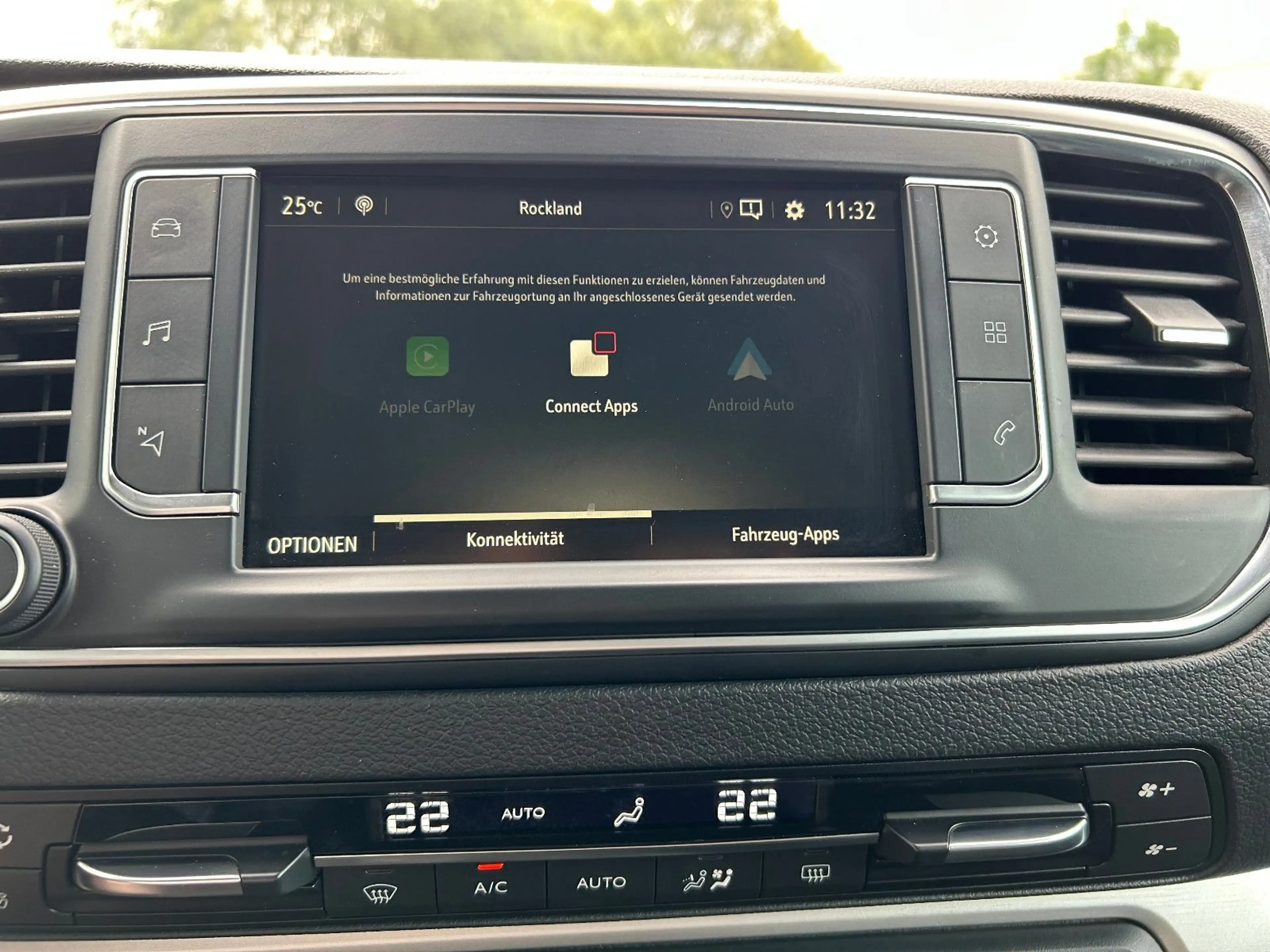 Opel Zafira Life Tourer M *6 Sitzer* — photo 11