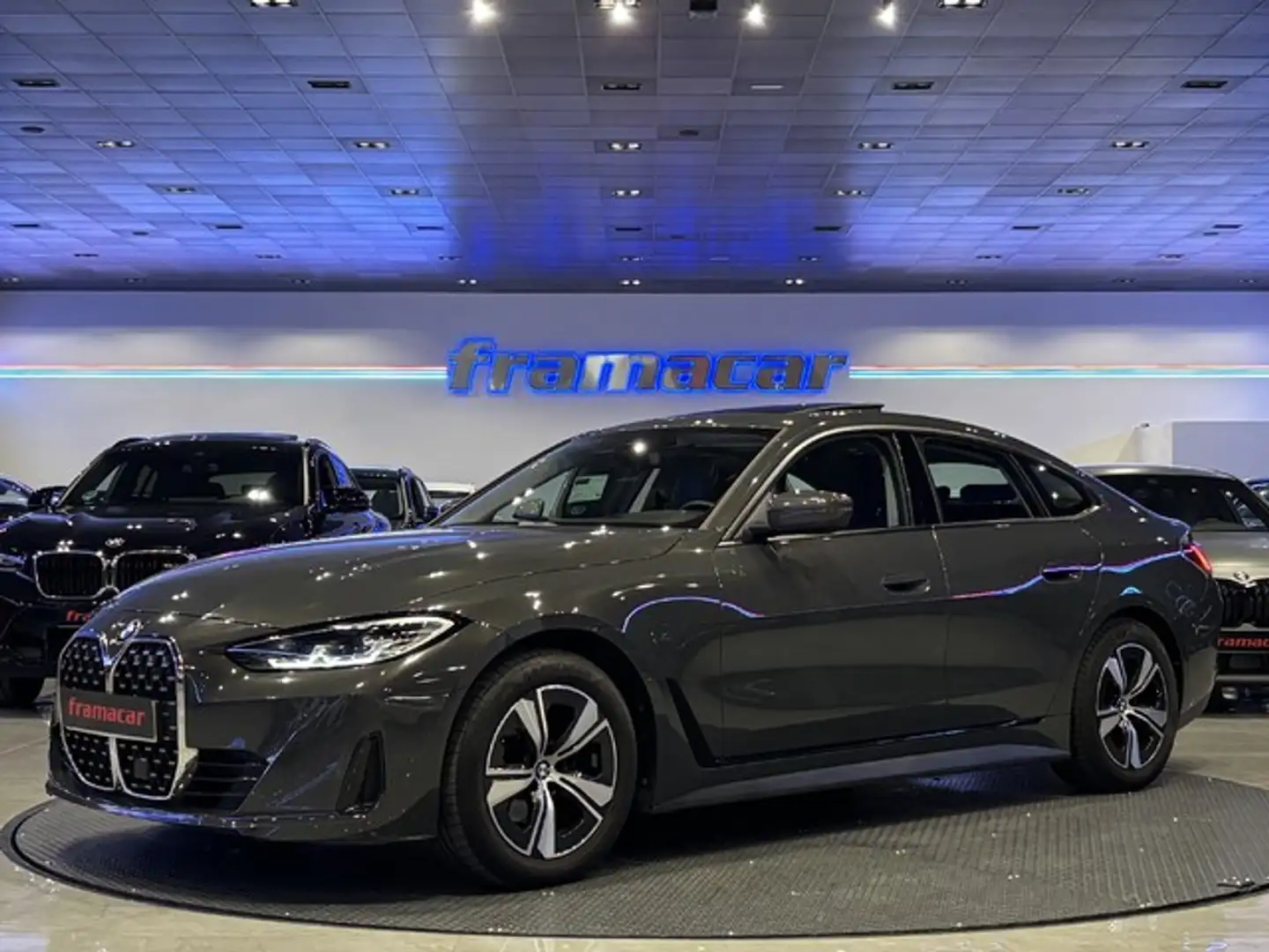 BMW 420 420iA Gran Coupé Grau - 1