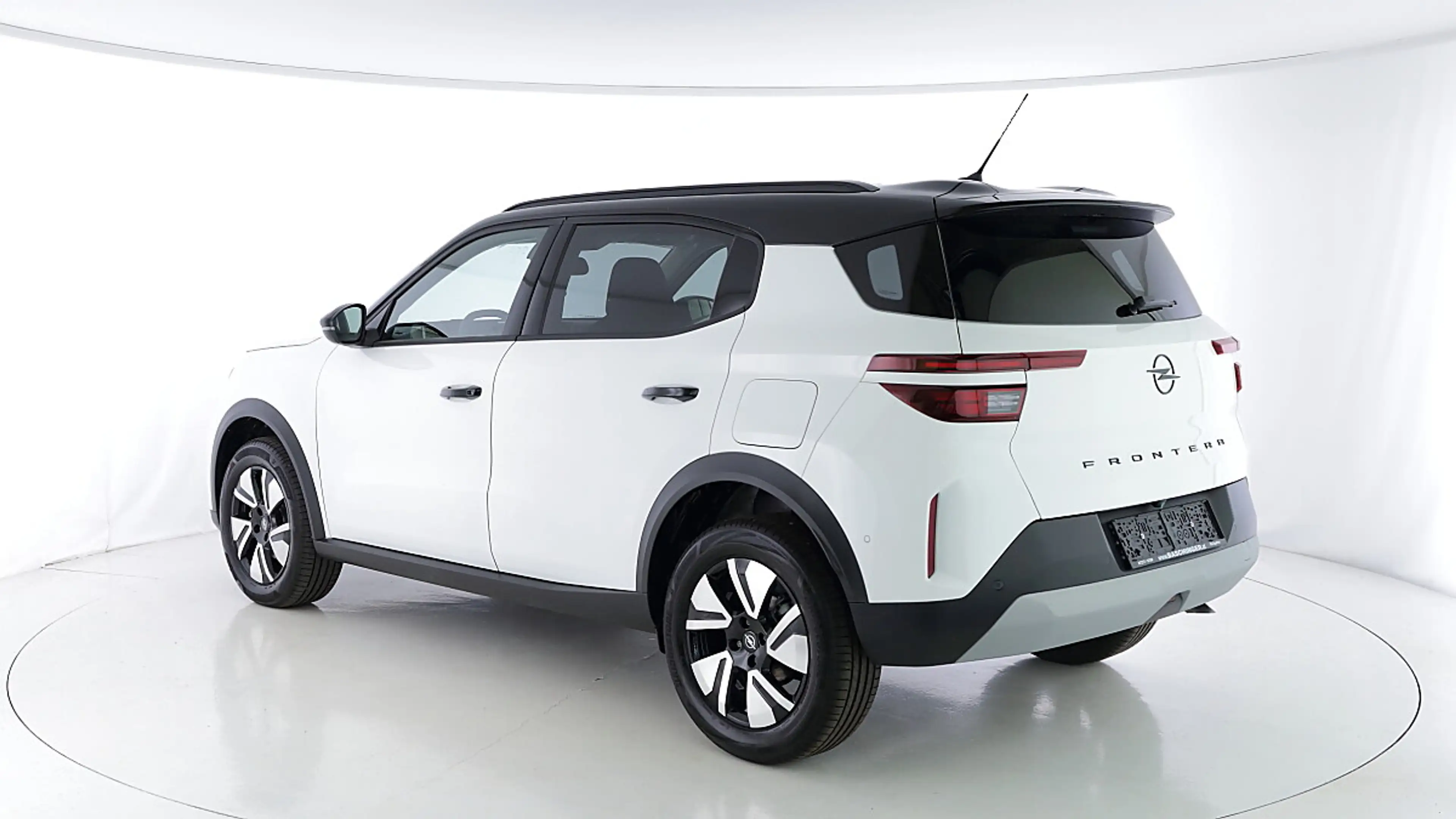 Opel Frontera n. vo hi — photo 3