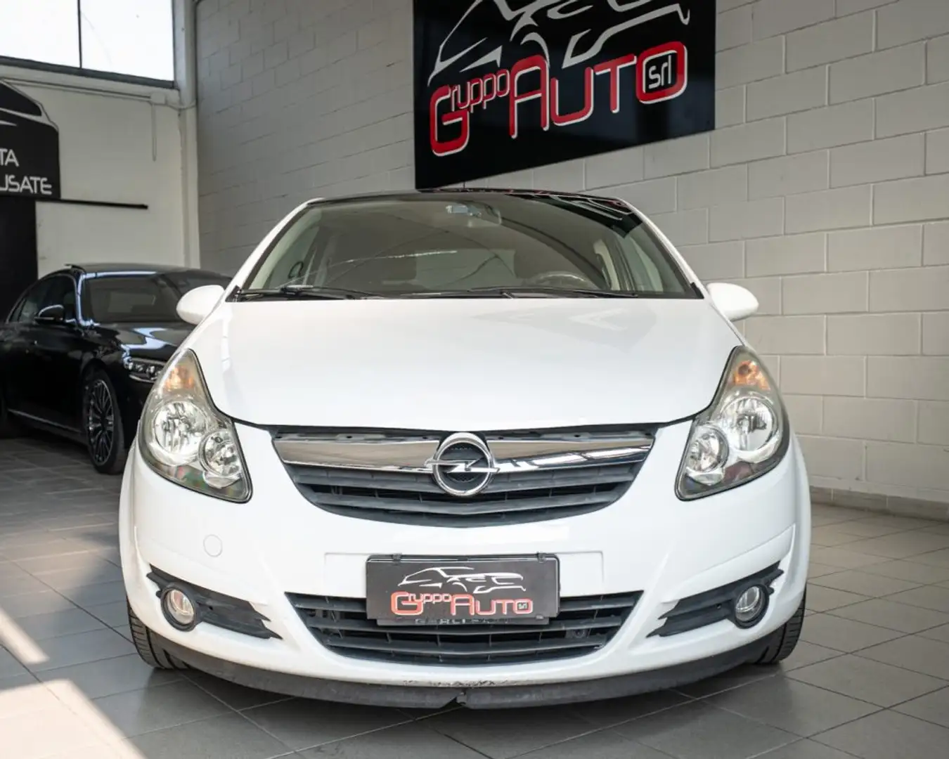 Opel Corsa 1.2 3p. Easytronic Sport *NEOPATENTATI*TETTO* Bianco - 2